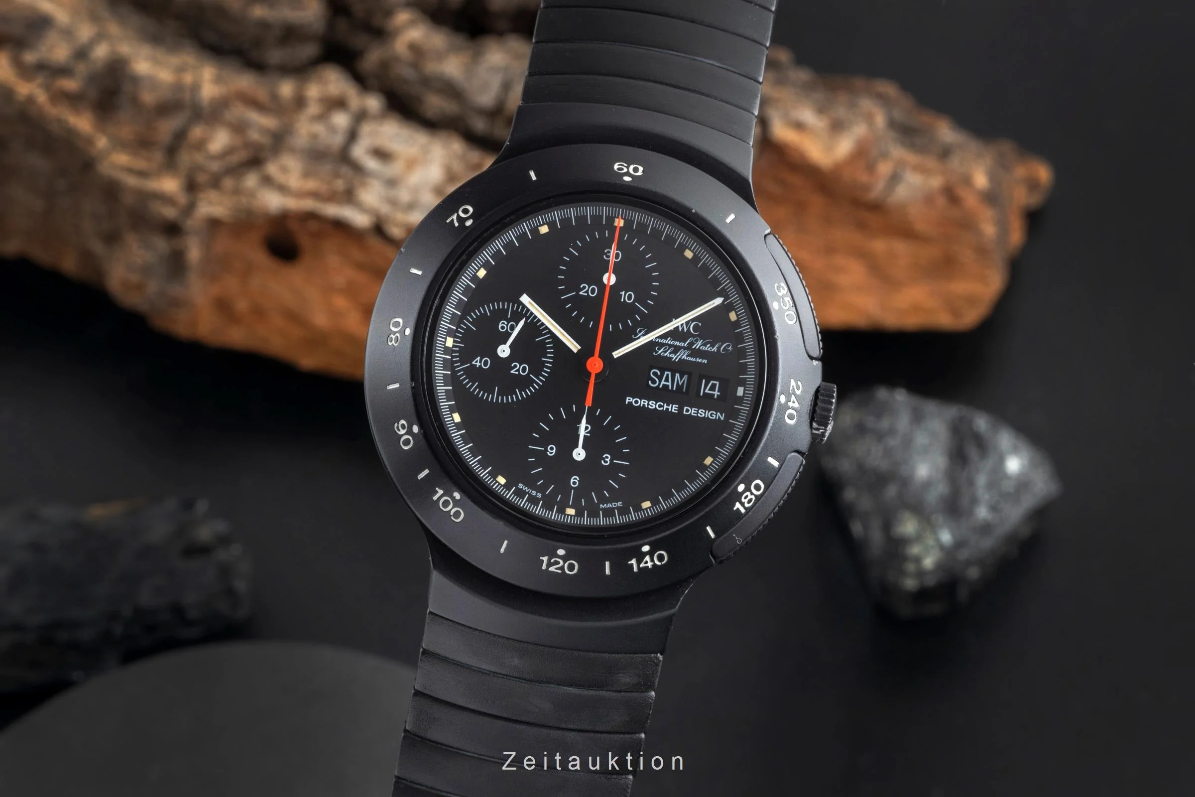 IWC Porsche Design chronograph aluminium automatic men's watch IW3701  [2506860] - Image 2