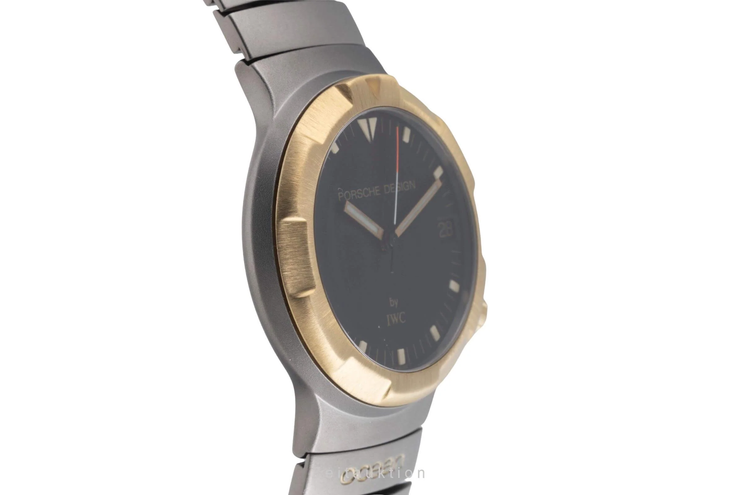 IWC Porsche Design titanium / gold automatic men's watch IW350302  [2501494] - Image 8