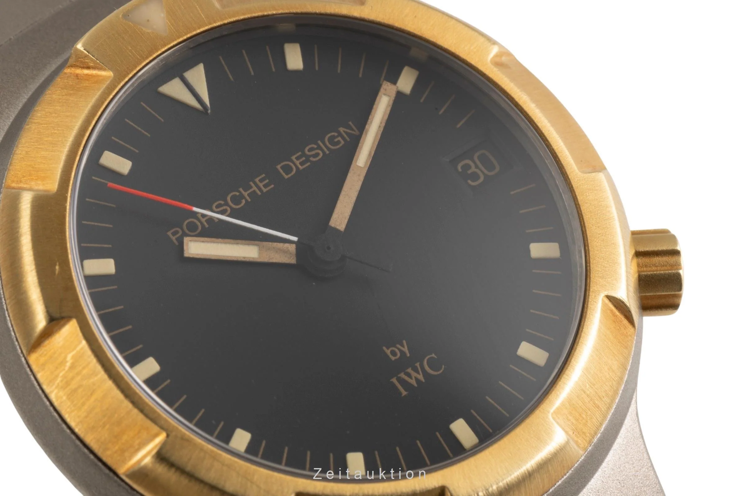 IWC Porsche Design titanium / gold automatic men's watch IW352303  [2400345] - Image 14