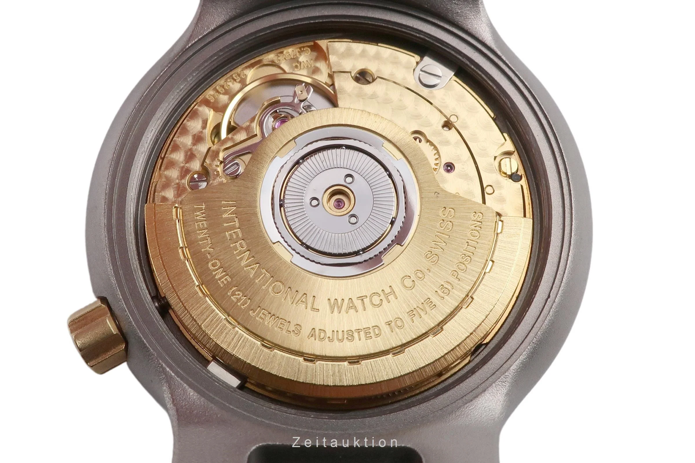 IWC Porsche Design titanium / gold automatic men's watch IW352303  [2400345] - Image 16
