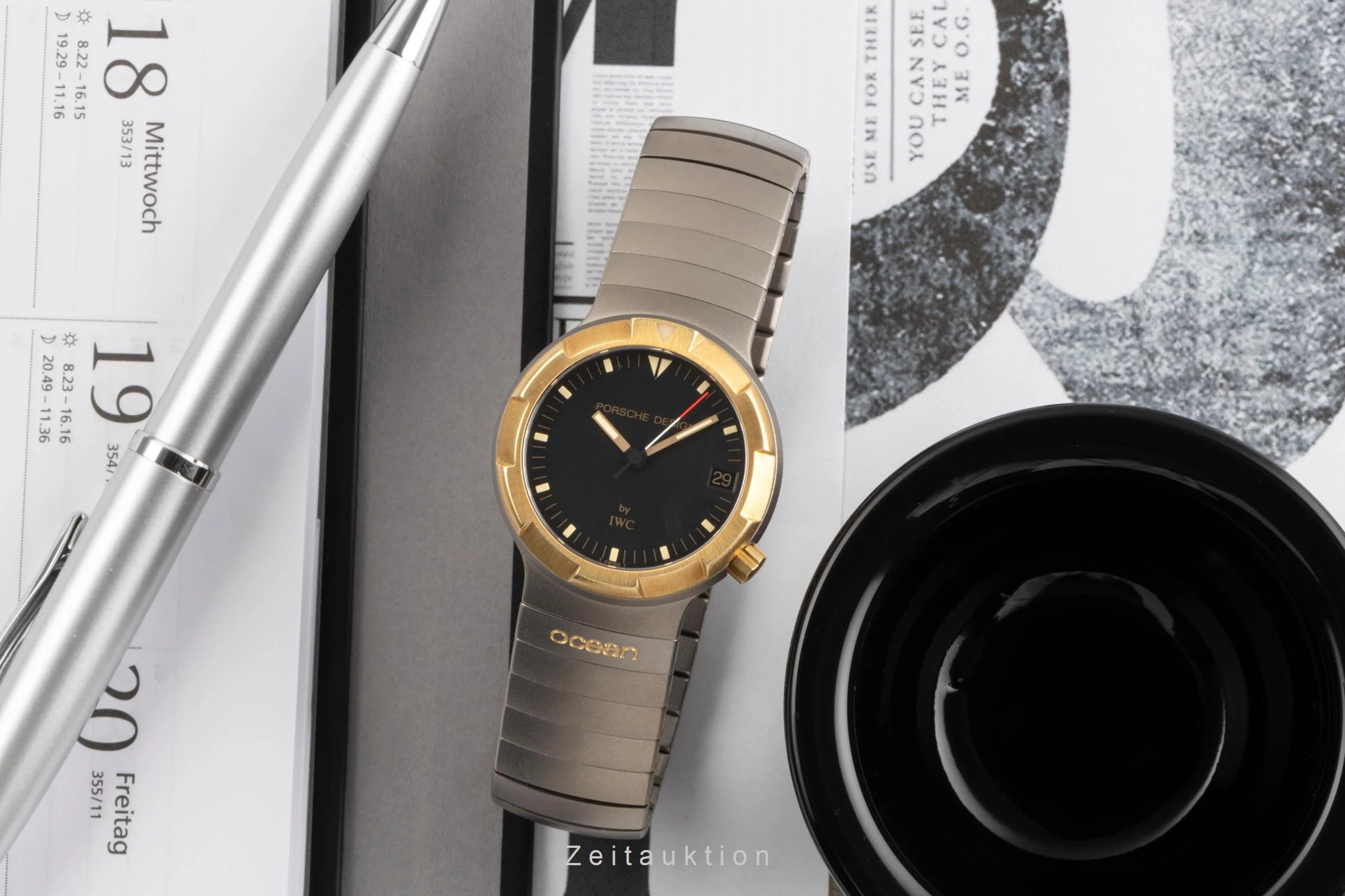 IWC Porsche Design titanium / gold automatic men's watch IW352303  [2400345] - Image 3