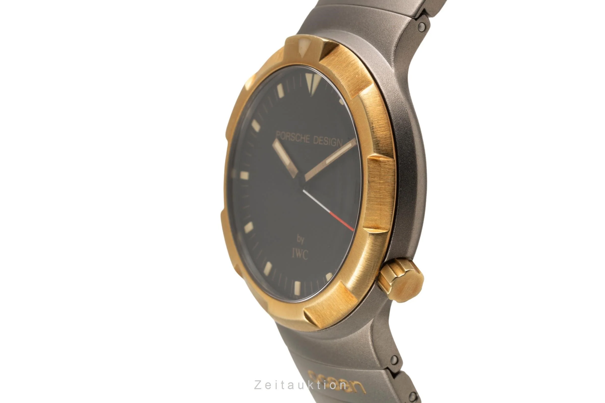 IWC Porsche Design titanium / gold automatic men's watch IW352303  [2400345] - Image 6