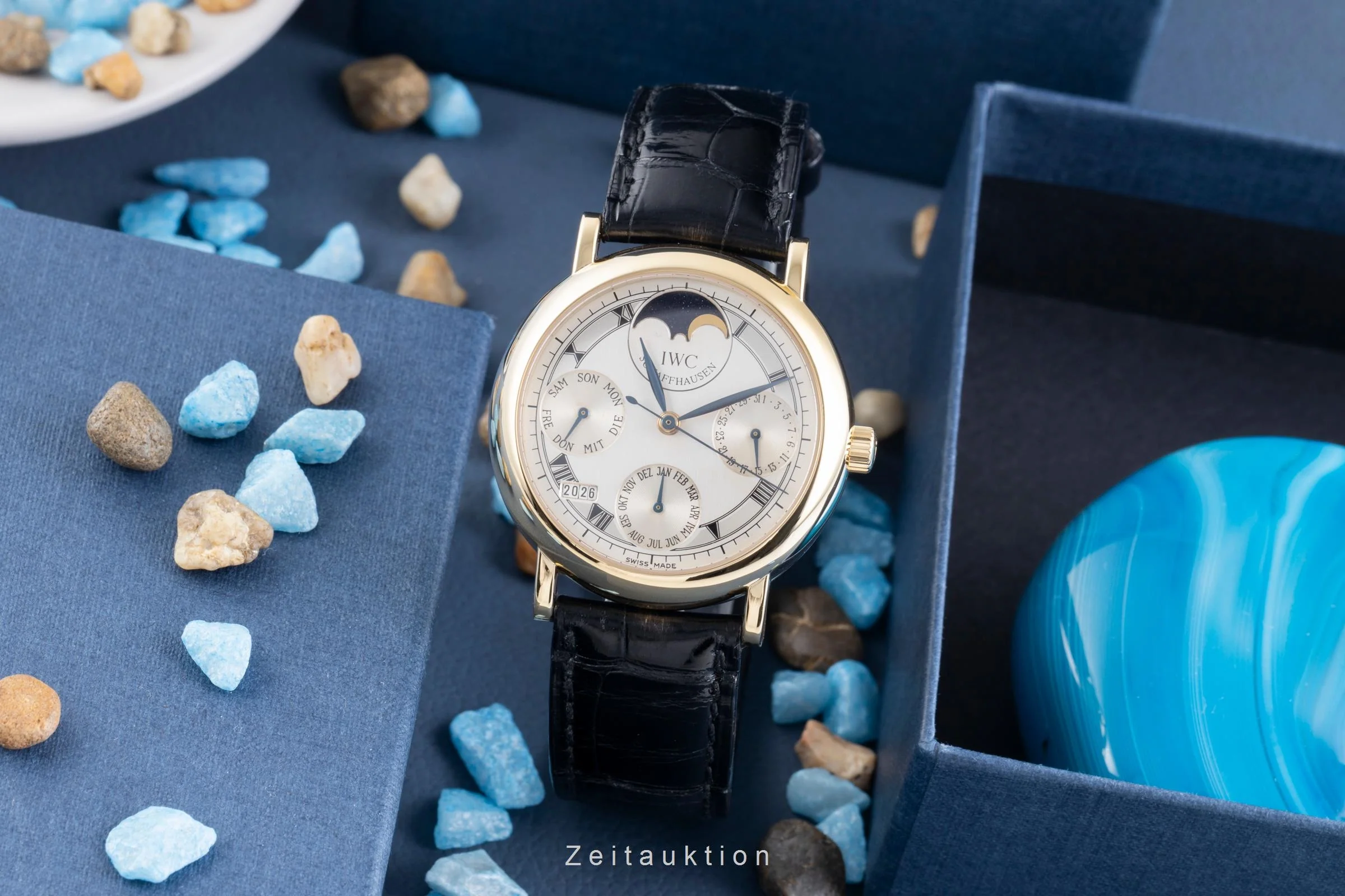 IWC Portofino 18 ct gold automatic men's watch IW354105  [2600002] - Image 4