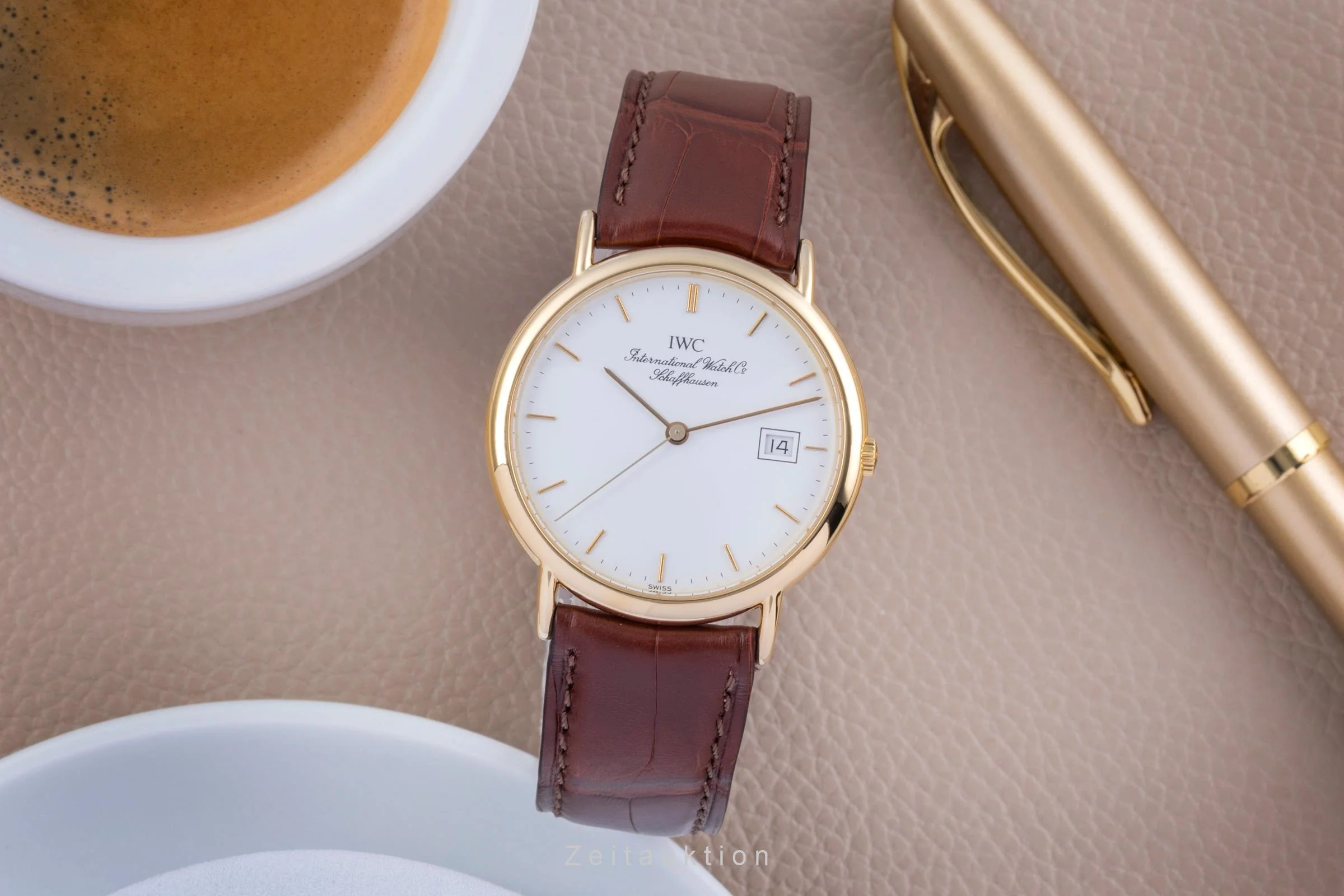 IWC Portofino 18 ct gold quartz men's watch IW333103  [2505755] - Image 4