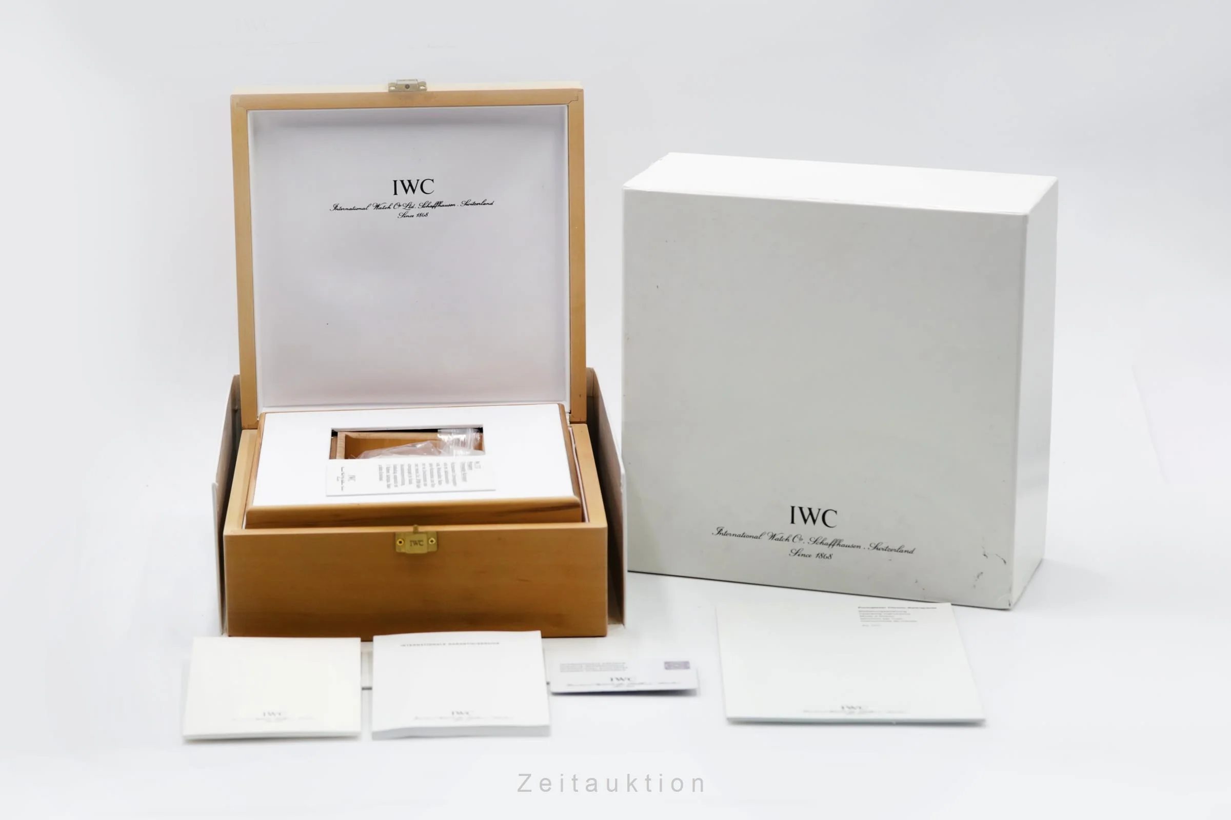IWC Portugieser chronograph 18 ct red gold manual winding men's watch IW371210  [2507387] - Image 9