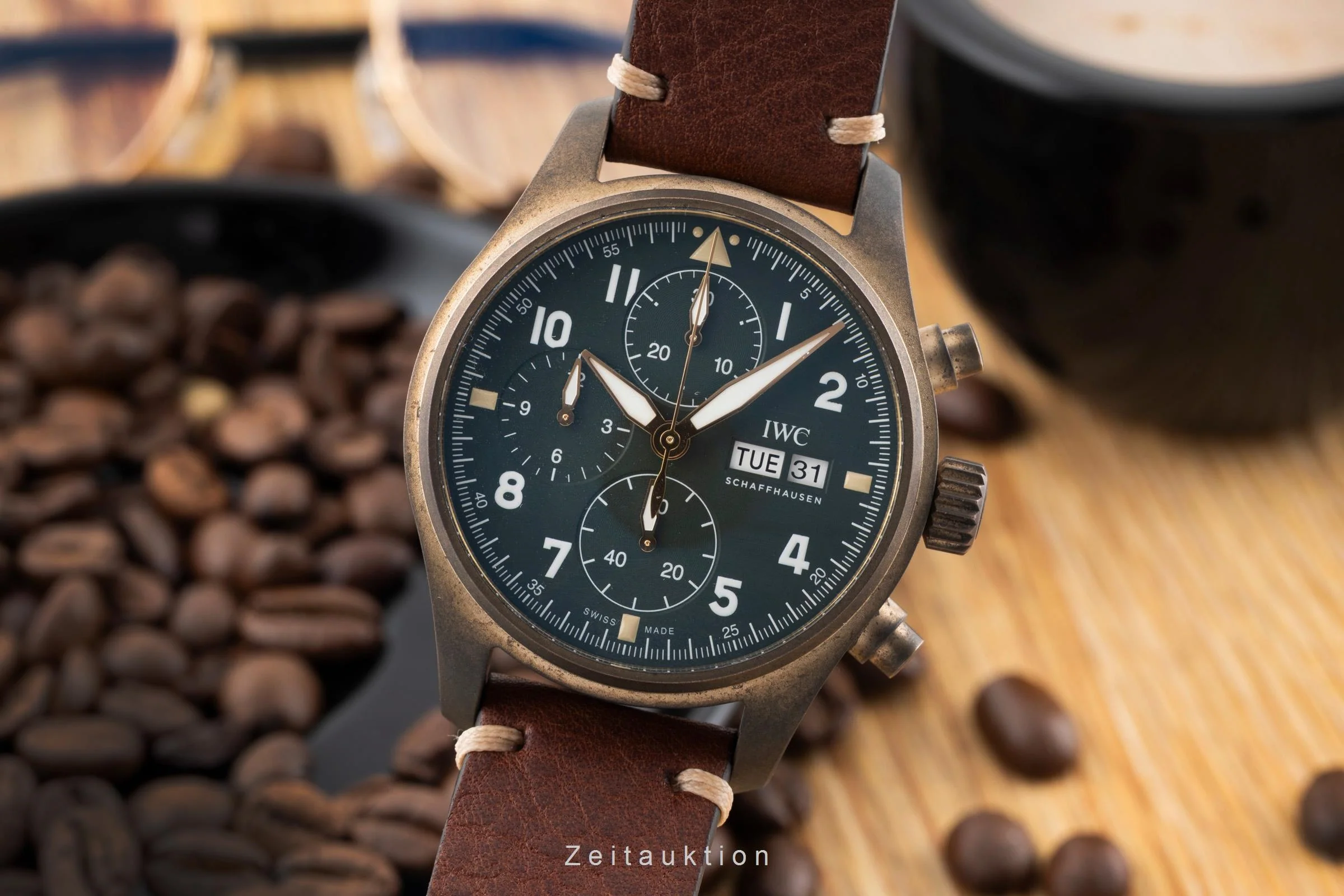 IWC Spitfire chronograph bronze automatic men's watch IW387902 LP: 7800EUR  [2507178] - Image 2