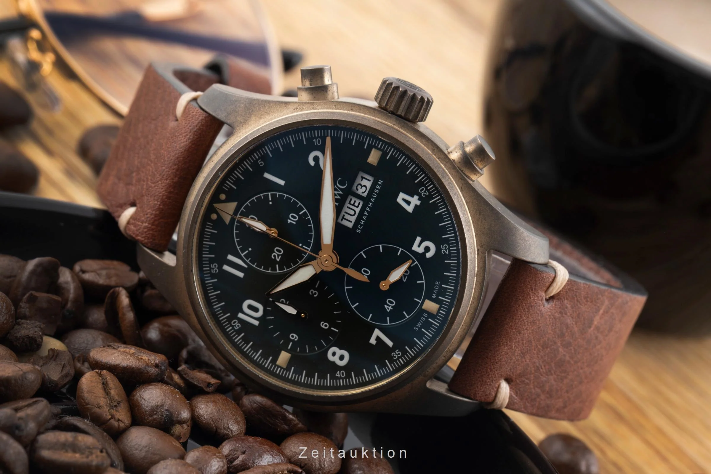 IWC Spitfire chronograph bronze automatic men's watch IW387902 LP: 7800EUR  [2507178] - Image 3