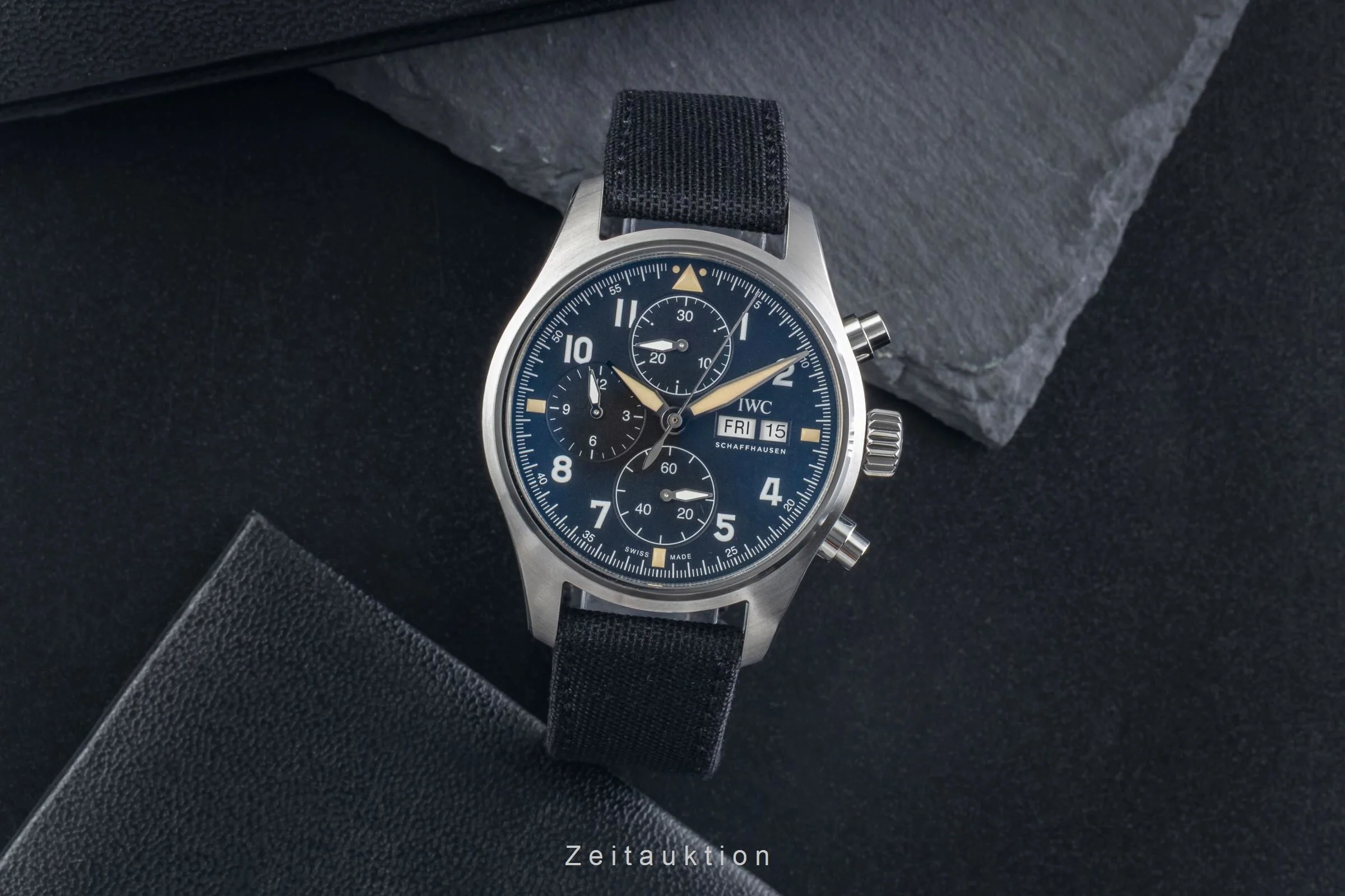 IWC Spitfire chronograph steel automatic men's watch IW387901 LP: 7900EUR  [2500659] - Image 4