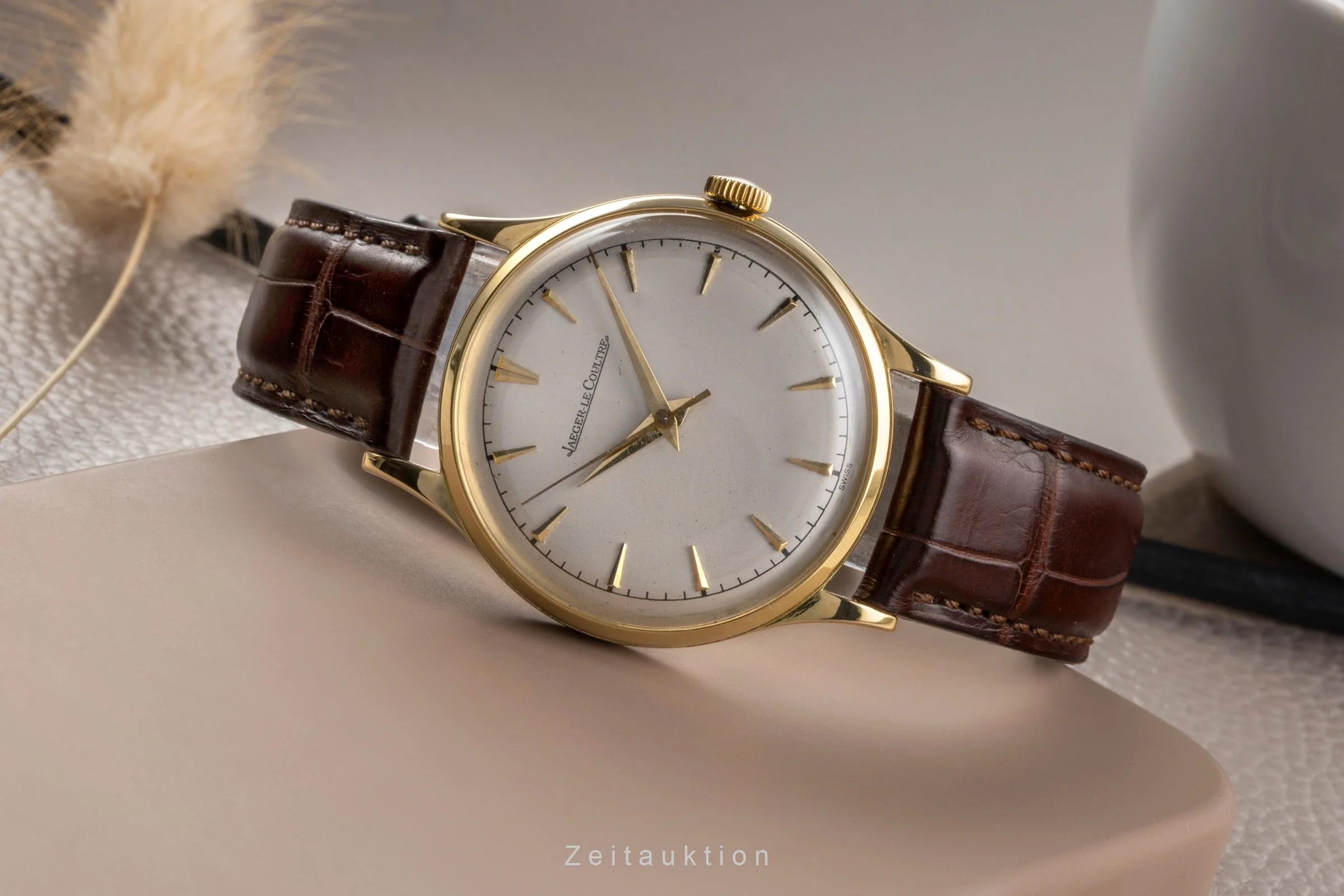 Jaeger LeCoultre 18 ct gold manual winding men's watch Vintage  [2502213] - Image 3