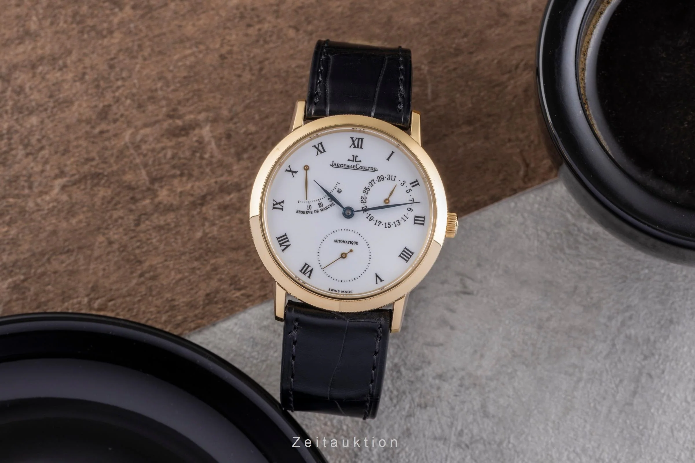 Jaeger LeCoultre Gentilhomme 18 ct gold automatic men's watch 155.140.930  , 155.1.93  [2505037] - Image 4