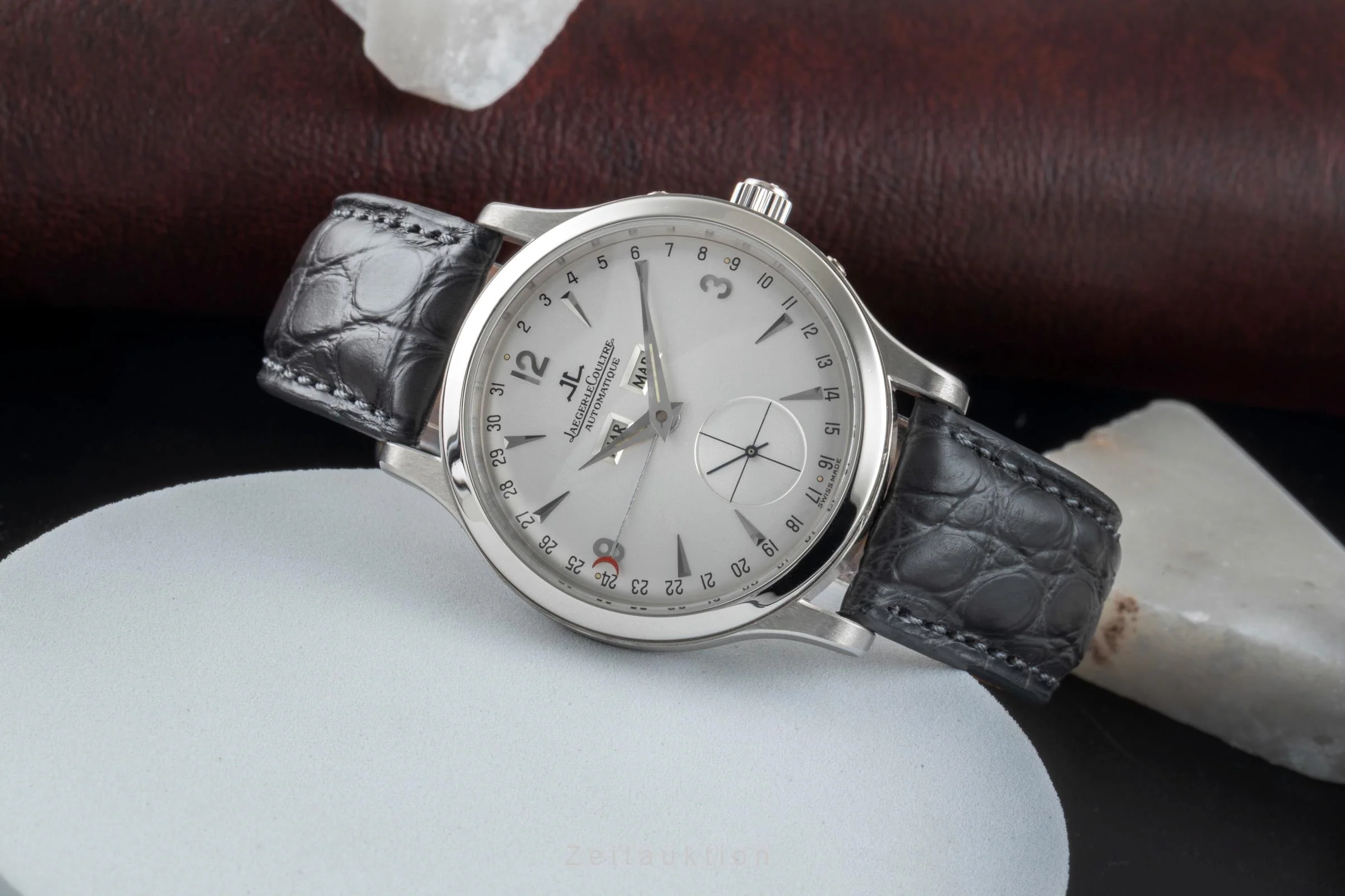 Jaeger LeCoultre Master Calendar platinium automatic men's watch 140.6.87  [2506817] - Image 3