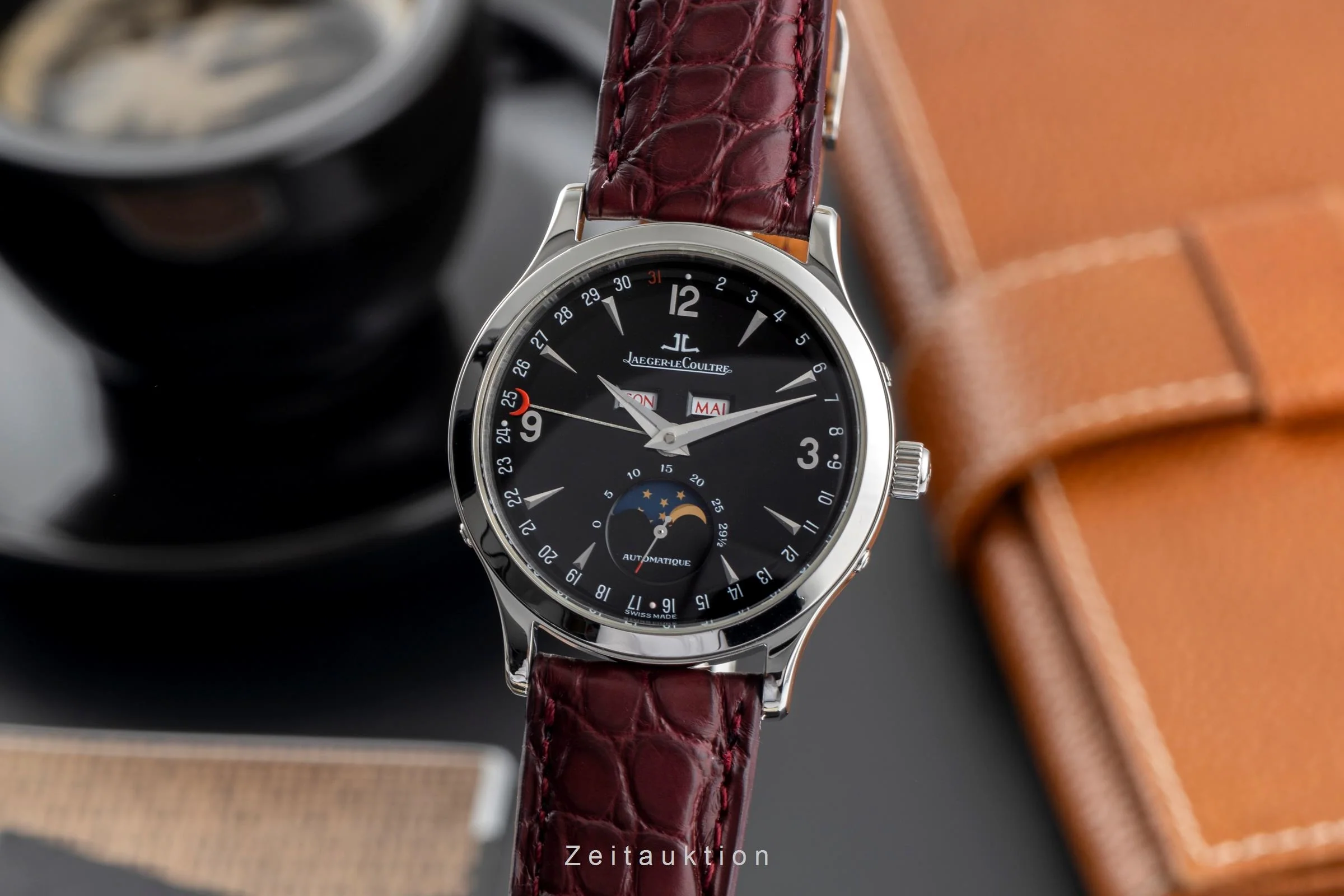 Jaeger LeCoultre Master Calendar steel automatic men's watch Q143847D  , 140.8.98.S  [2501978] - Image 2
