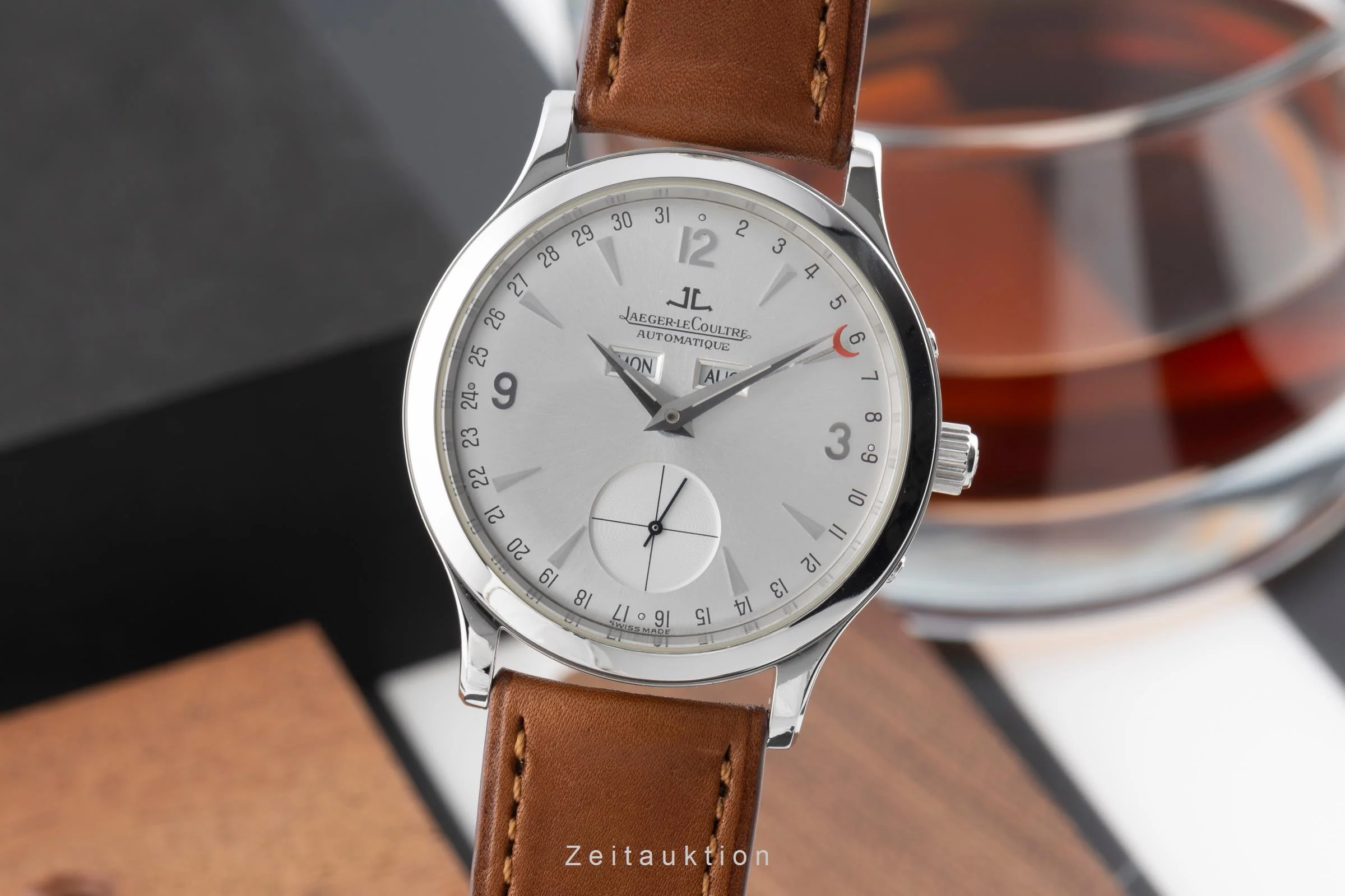 Jaeger LeCoultre Master Calendar steel automatic men's watch Q147842A  140.8.87  [2507454] - Image 2