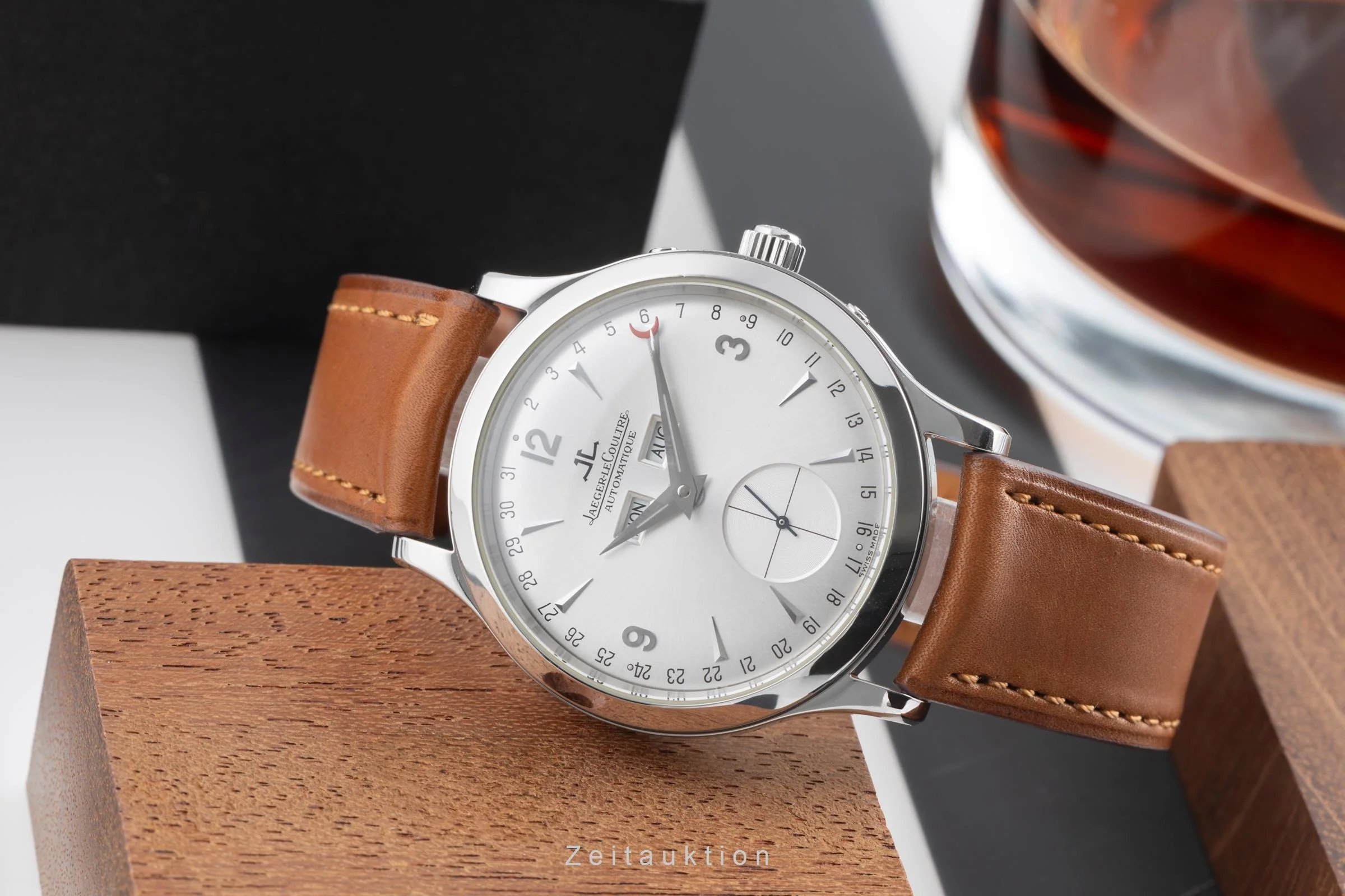 Jaeger LeCoultre Master Calendar steel automatic men's watch Q147842A  140.8.87  [2507454] - Image 3