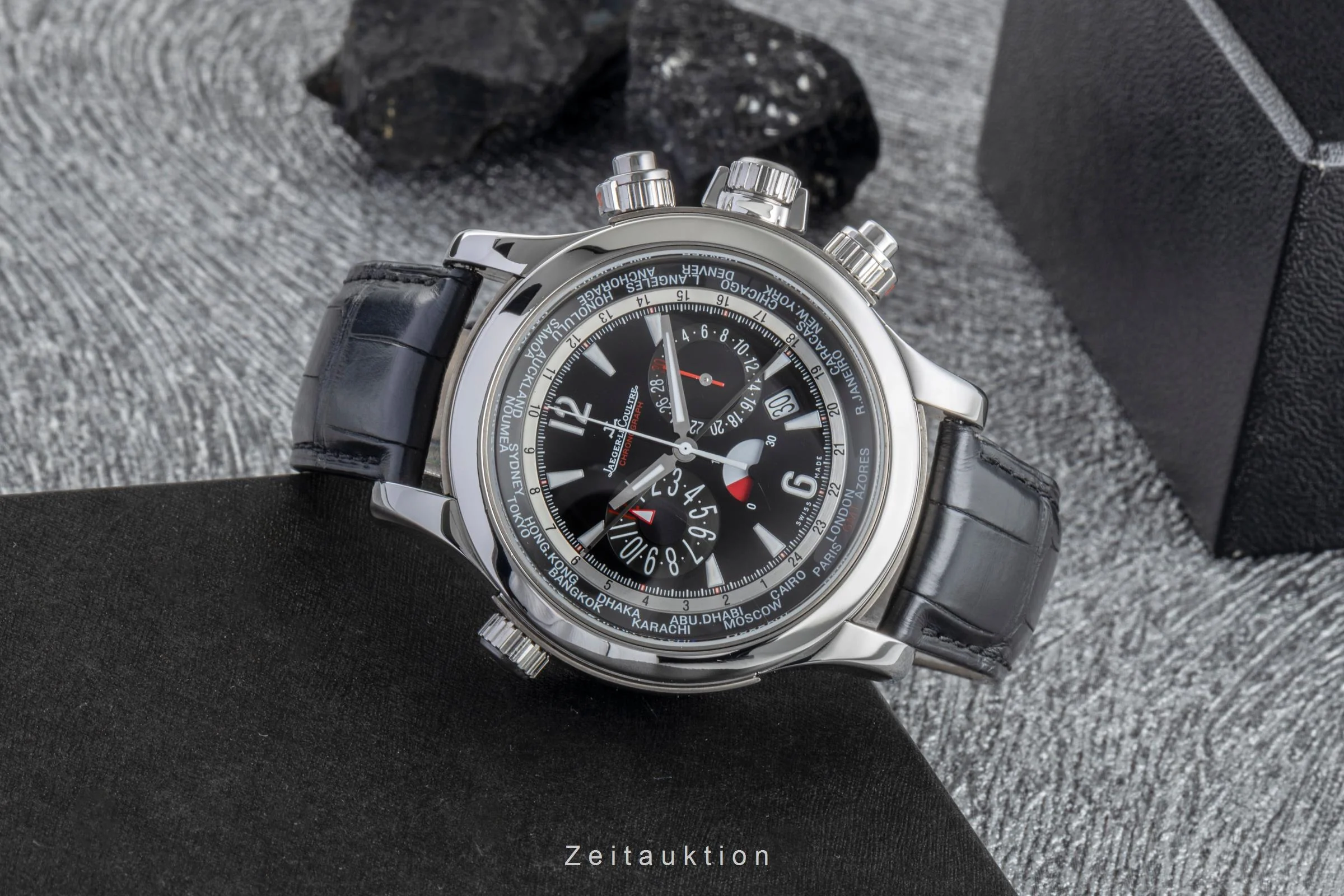 Jaeger LeCoultre Master Compressor chronograph steel / titanium automatic men's watch 150.8.22  [2600297] - Image 3