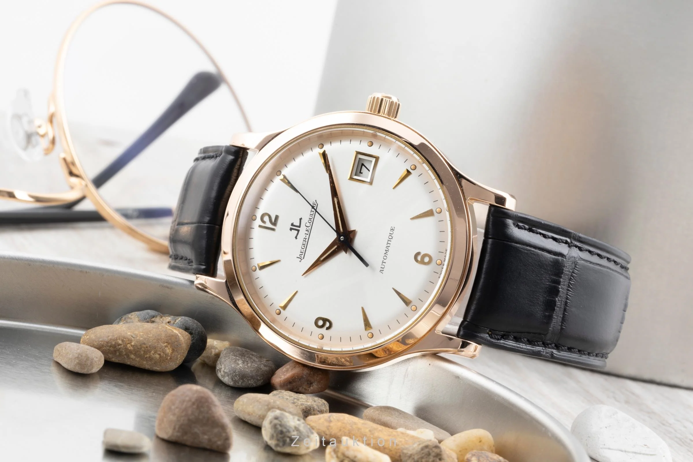 Jaeger LeCoultre Master Control 18 ct gold automatic men's watch 140.2.89  [2505209] - Image 3