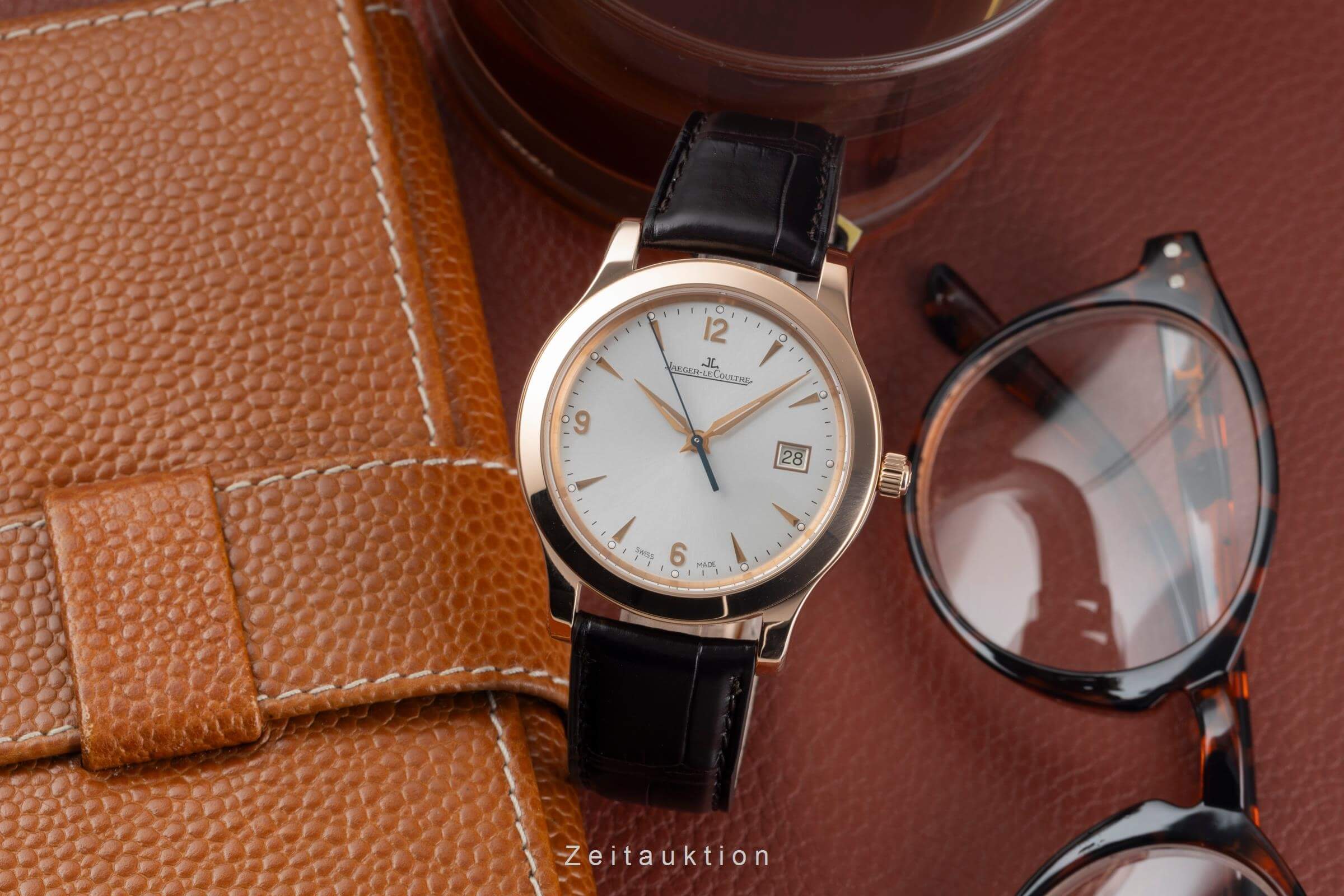 Jaeger LeCoultre Master Control 18 ct red gold automatic men's watch 147.2.37.S  [2500412] - Image 4
