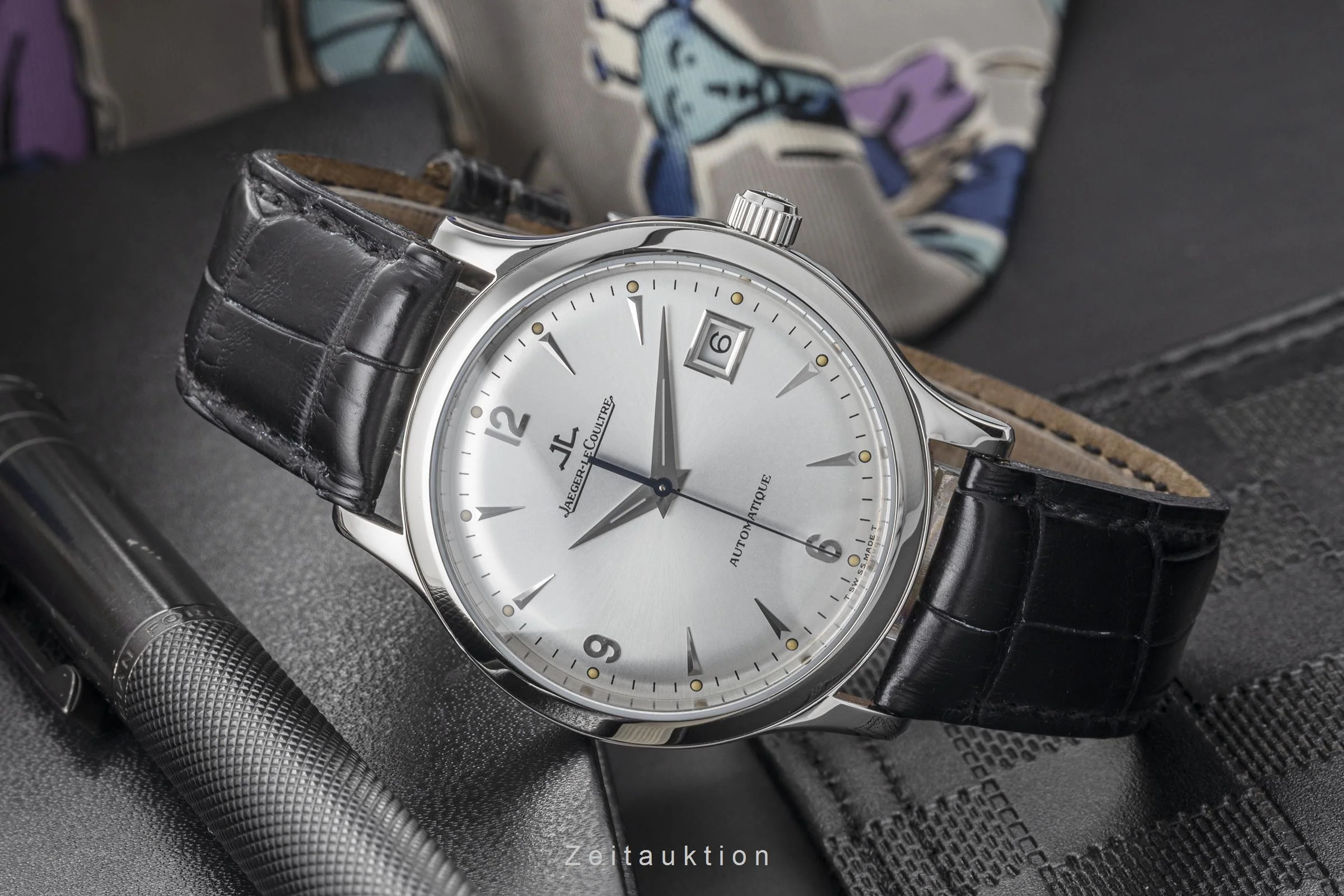 Jaeger LeCoultre Master Control steel automatic men's watch 140.8.89  [2206055] - Image 2