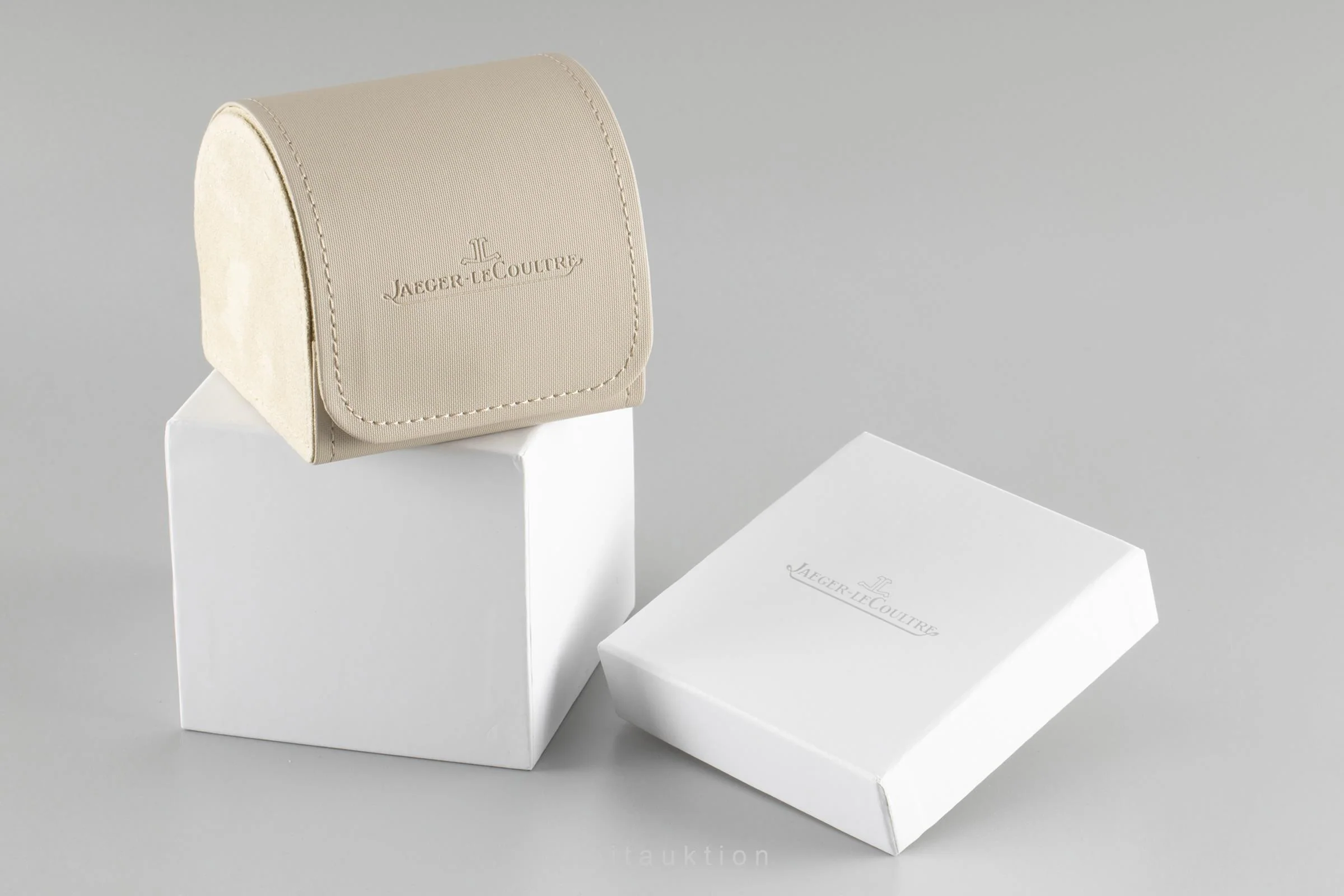 Jaeger LeCoultre Master Control steel automatic men's watch 140.8.98.S LP: 11400EUR  [2108355] - Image 8