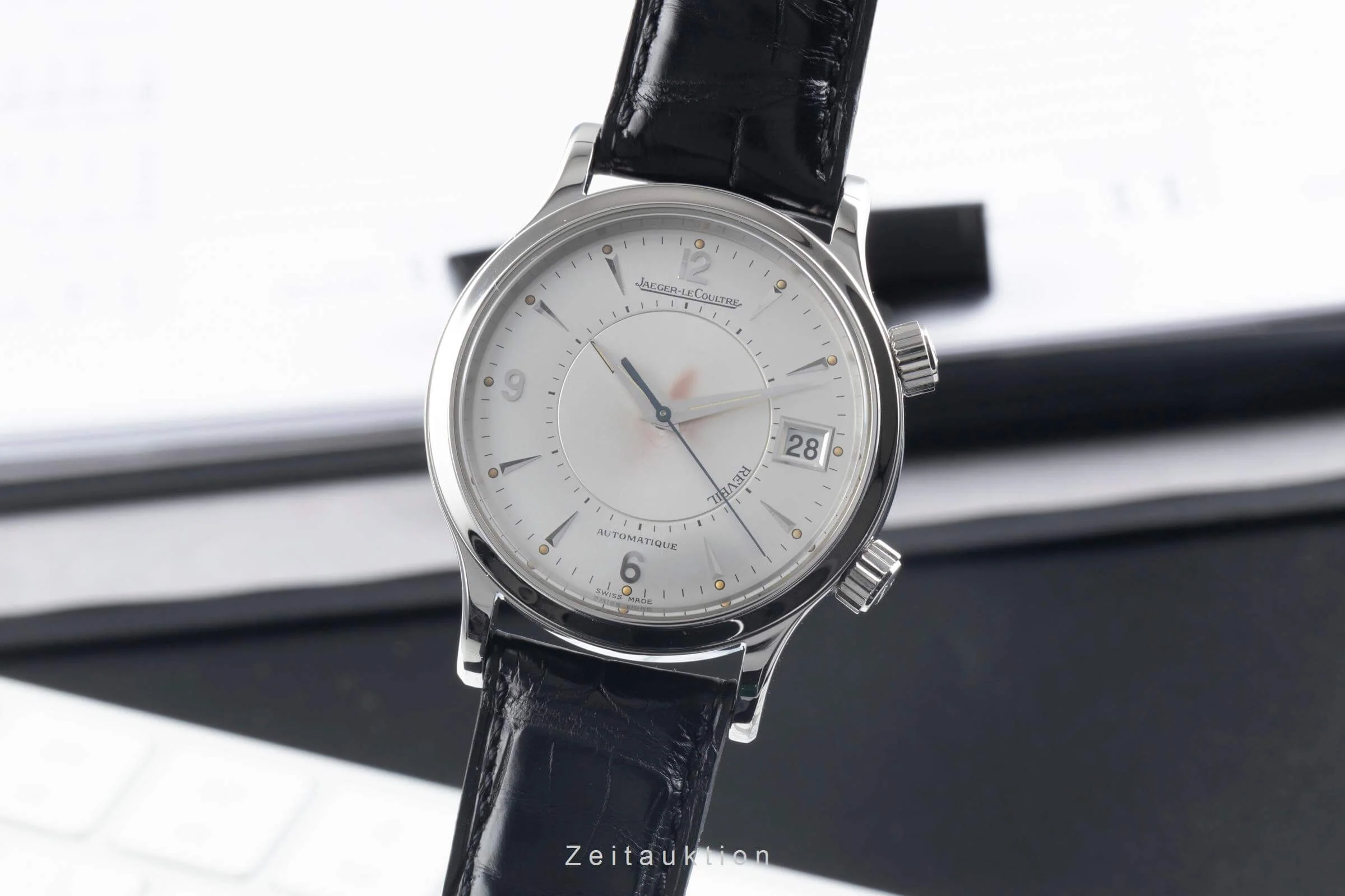 Jaeger LeCoultre Master Control steel automatic men's watch 141.8.97 LP: 15400EUR  [2500393] - Image 2