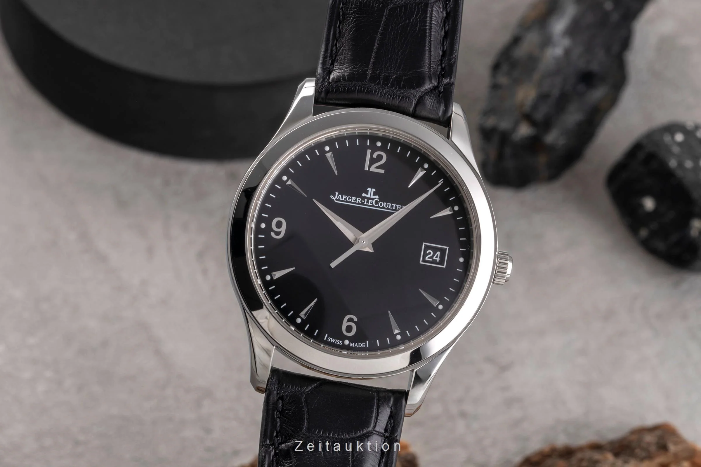 Jaeger LeCoultre Master Control steel automatic men's watch Q1548470  176.8.40.S  [2504533] - Image 2