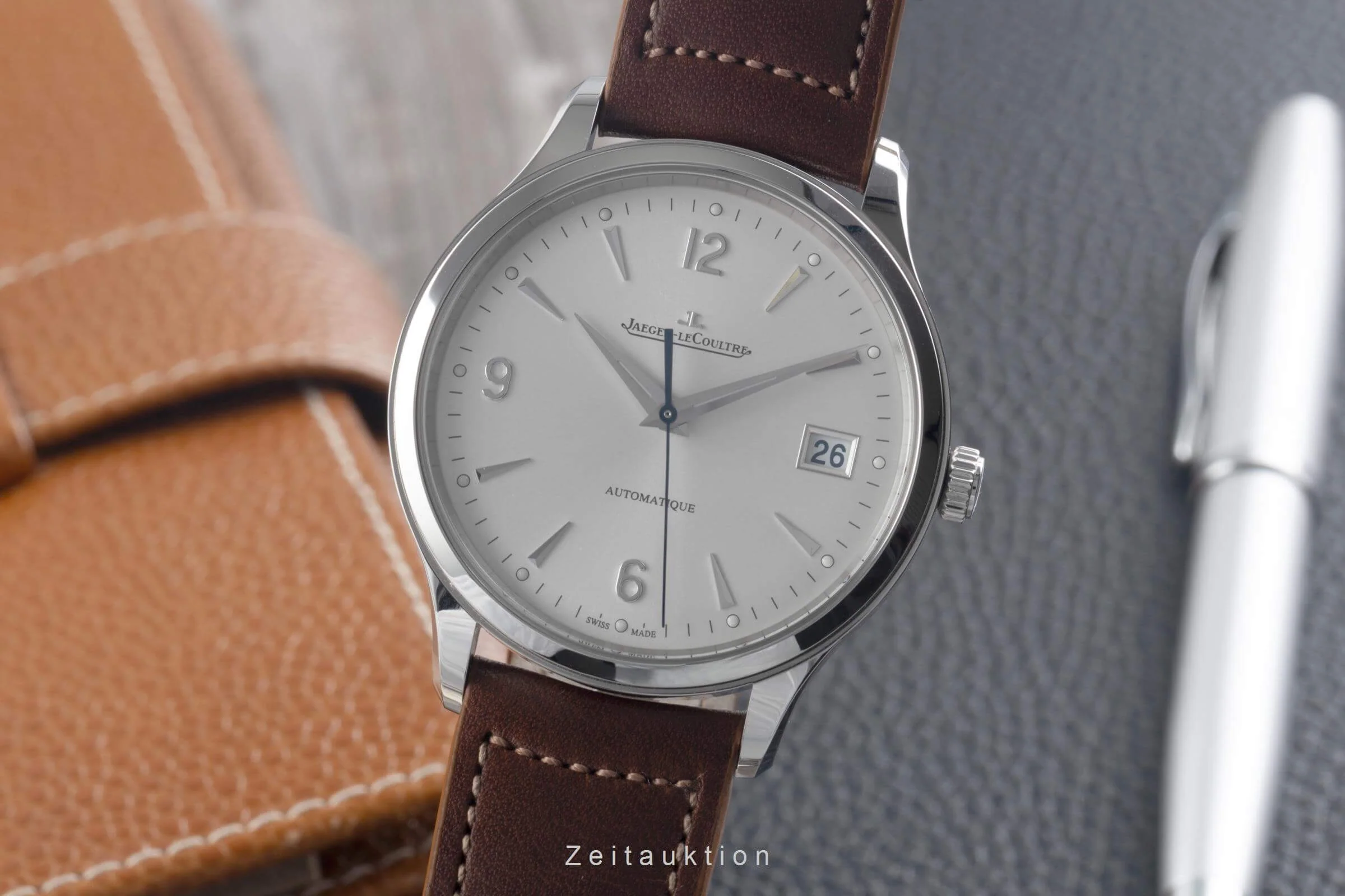 Jaeger LeCoultre Master Control steel automatic men's watch Q4018420,  830.8.A0.S LP: 10300EUR  [2501559] - Image 2