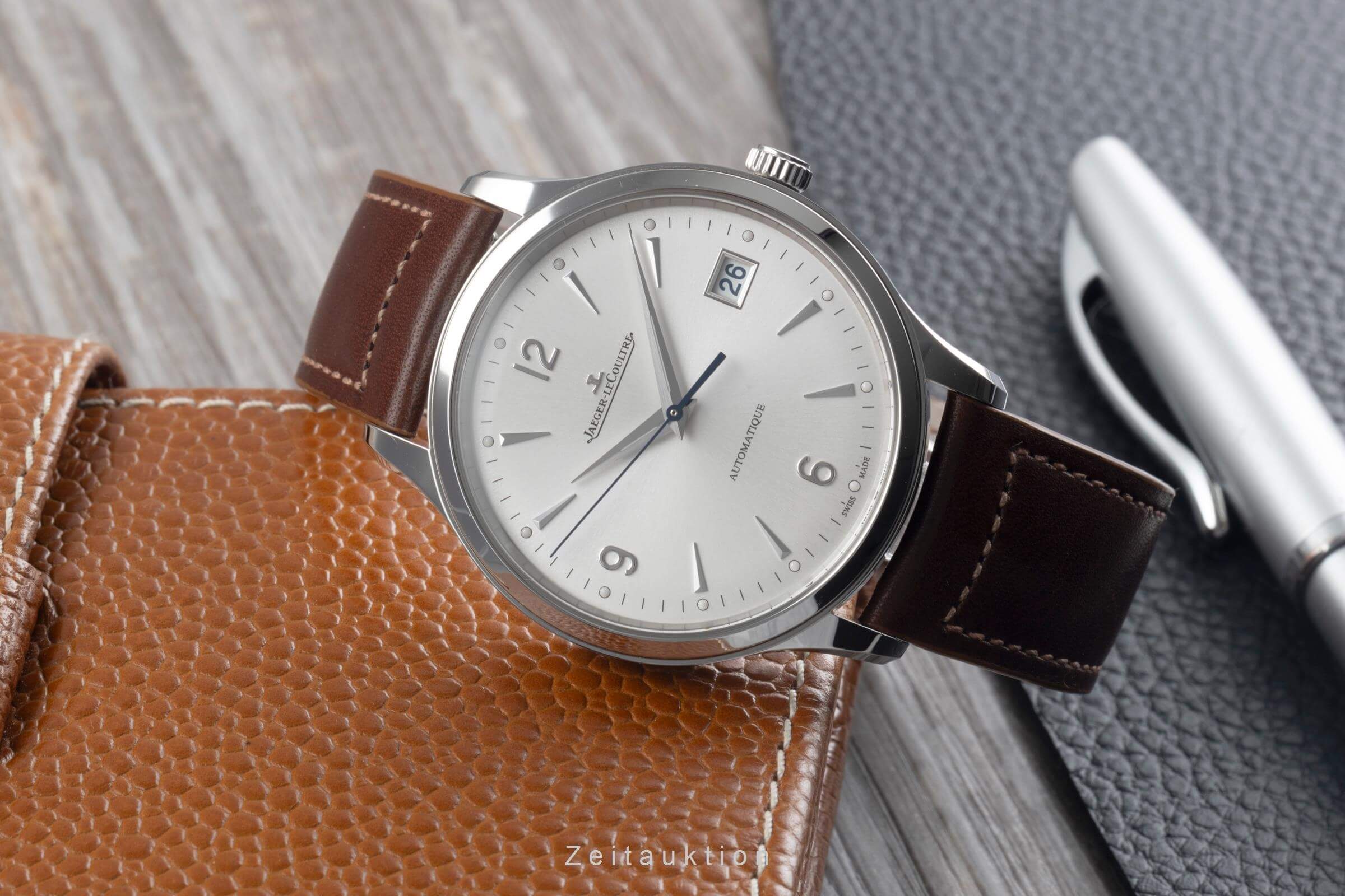 Jaeger LeCoultre Master Control steel automatic men's watch Q4018420,  830.8.A0.S LP: 10300EUR  [2501559] - Image 3