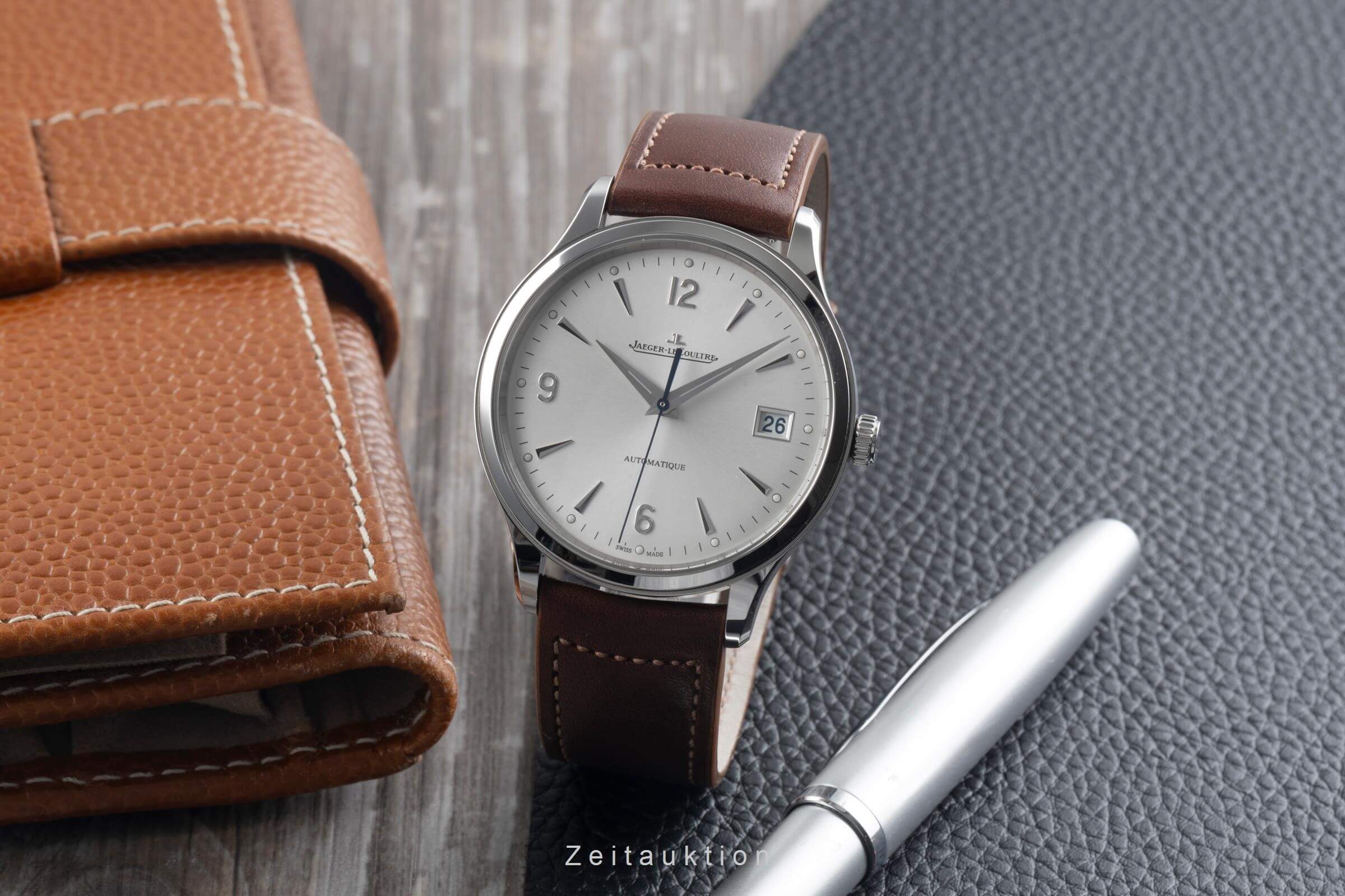 Jaeger LeCoultre Master Control steel automatic men's watch Q4018420,  830.8.A0.S LP: 10300EUR  [2501559] - Image 4
