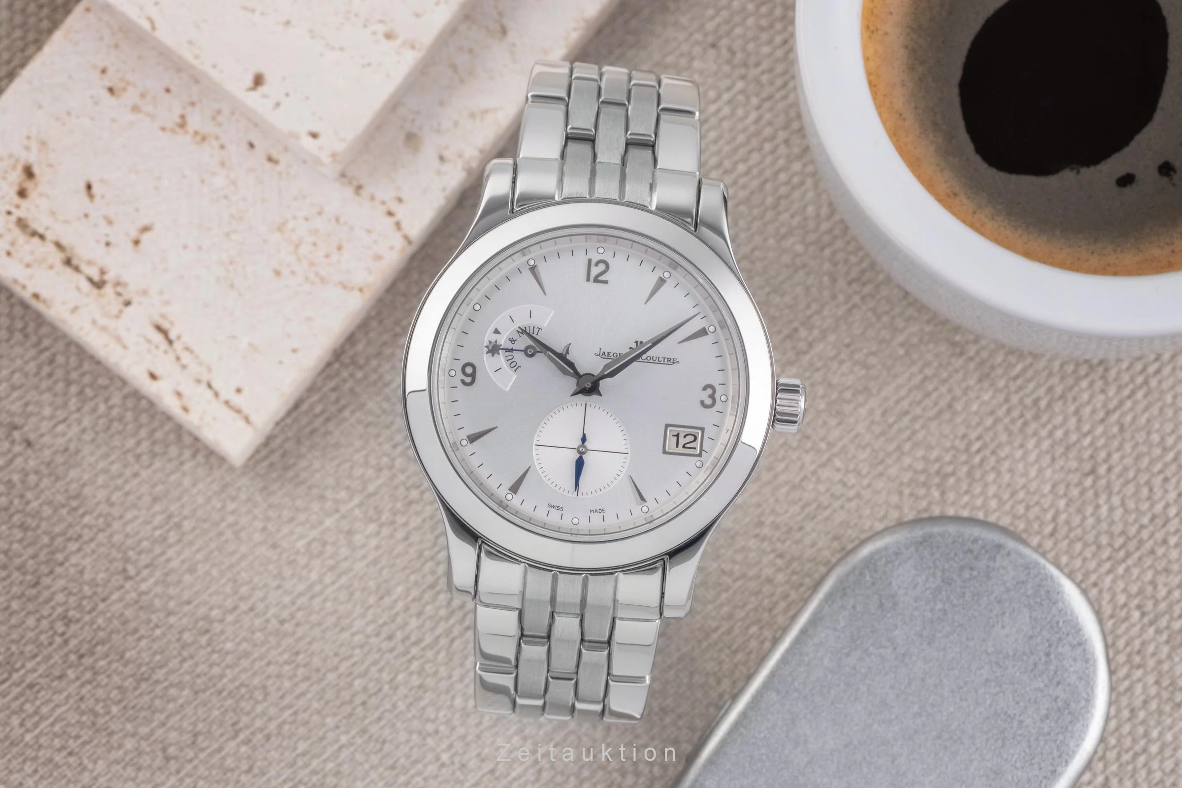 Jaeger LeCoultre Master Hometime steel automatic men's watch 147.8.05.S  [2504816] - Image 4