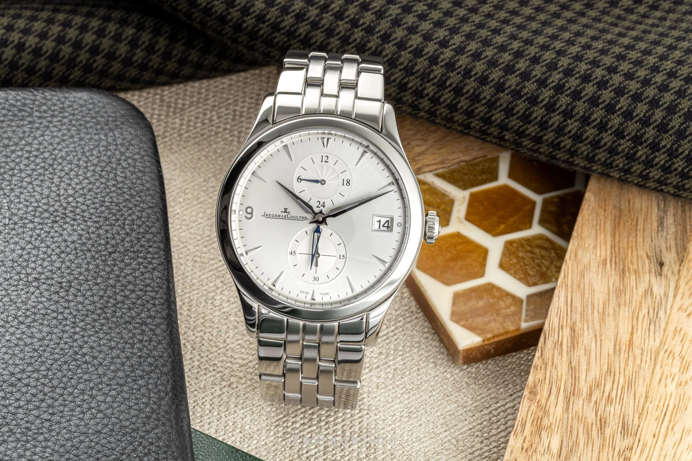 Jaeger LeCoultre Master Hometime steel automatic men's watch 174.8.05.S LP: 9100EUR  [2300219] - Image 2