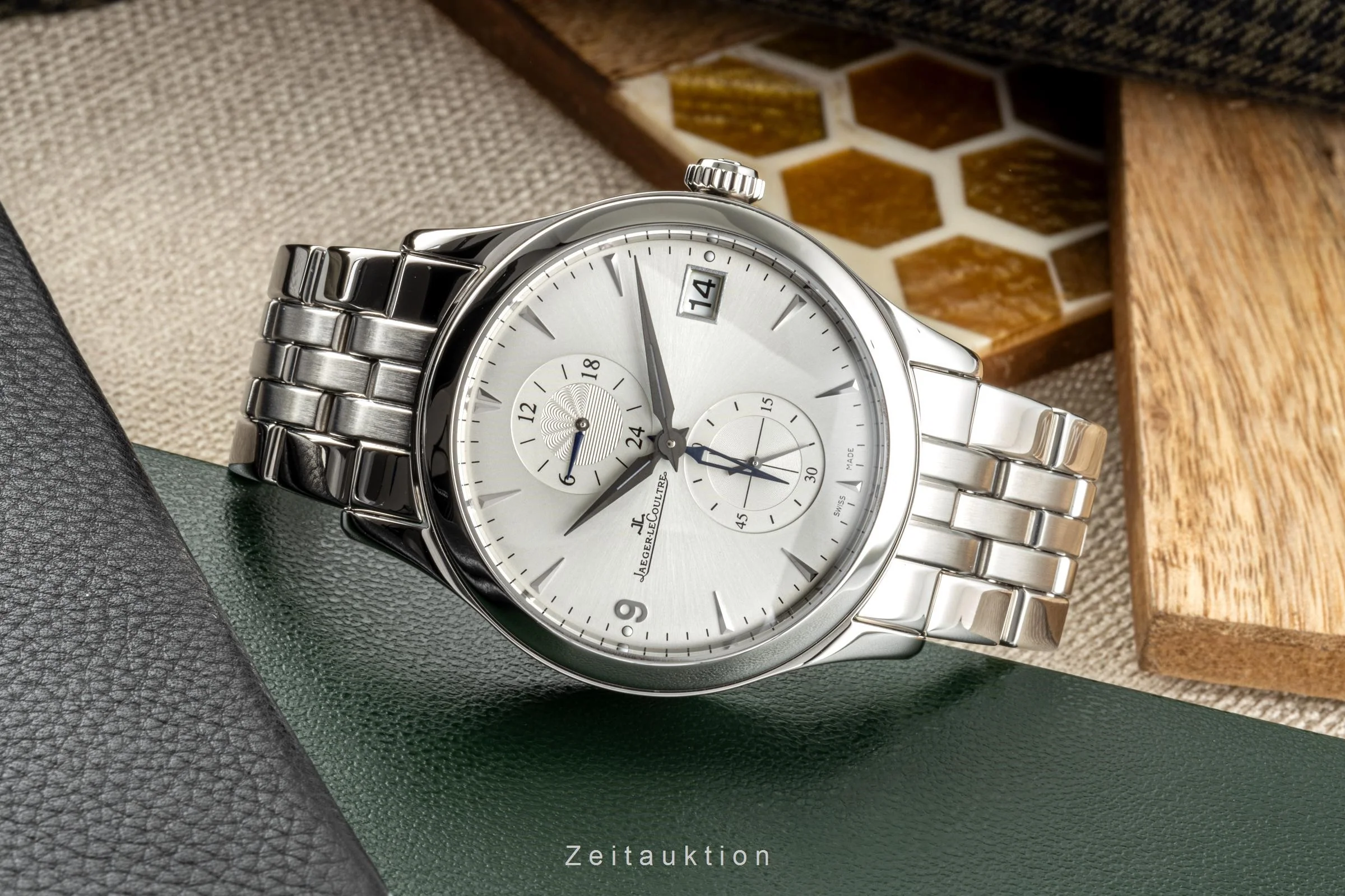 Jaeger LeCoultre Master Hometime steel automatic men's watch 174.8.05.S LP: 9100EUR  [2300219] - Image 3