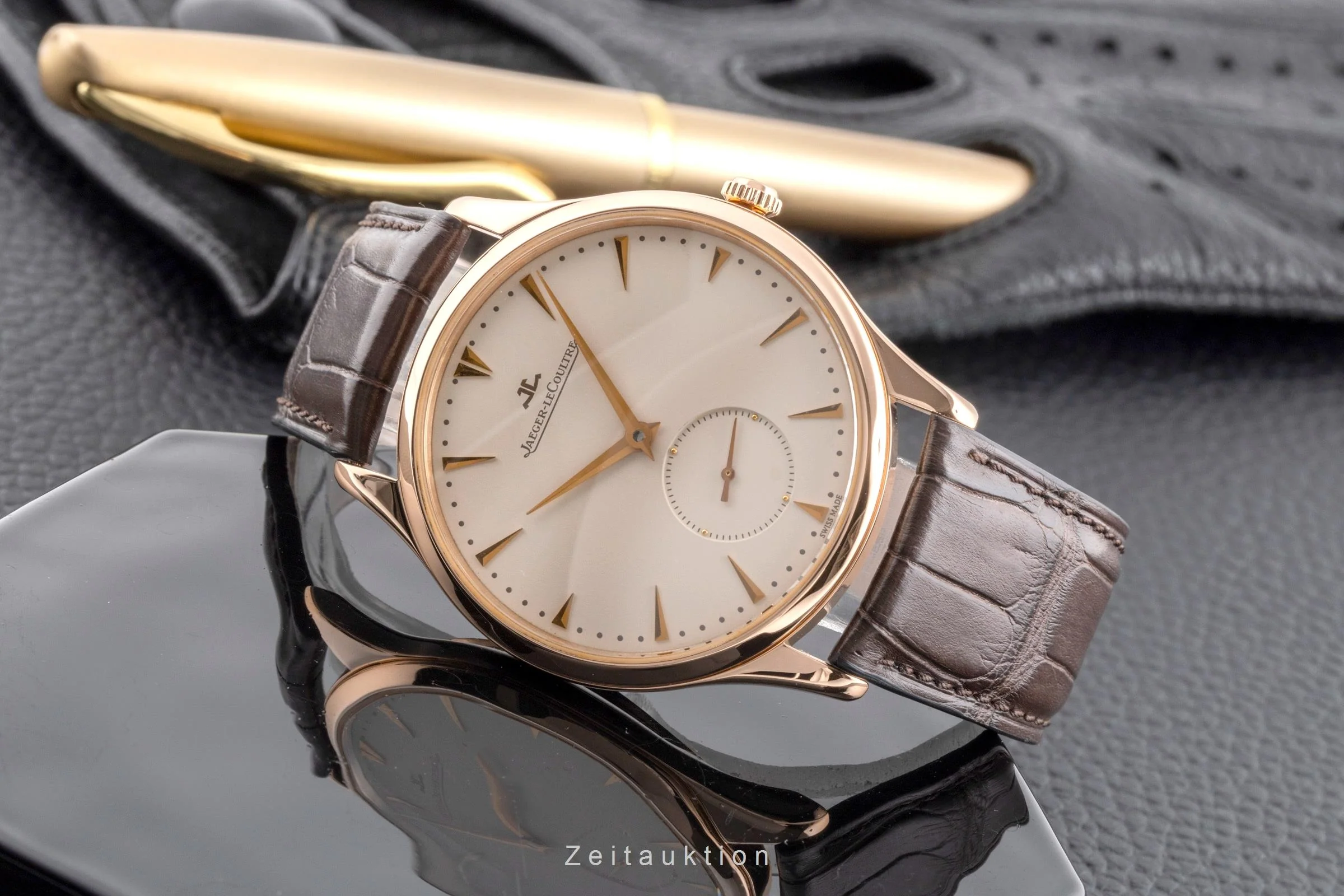 Jaeger LeCoultre Master Ultra Thin 18 ct gold automatic men's watch Q1352520  174.2.90.S  [2502563] - Image 3
