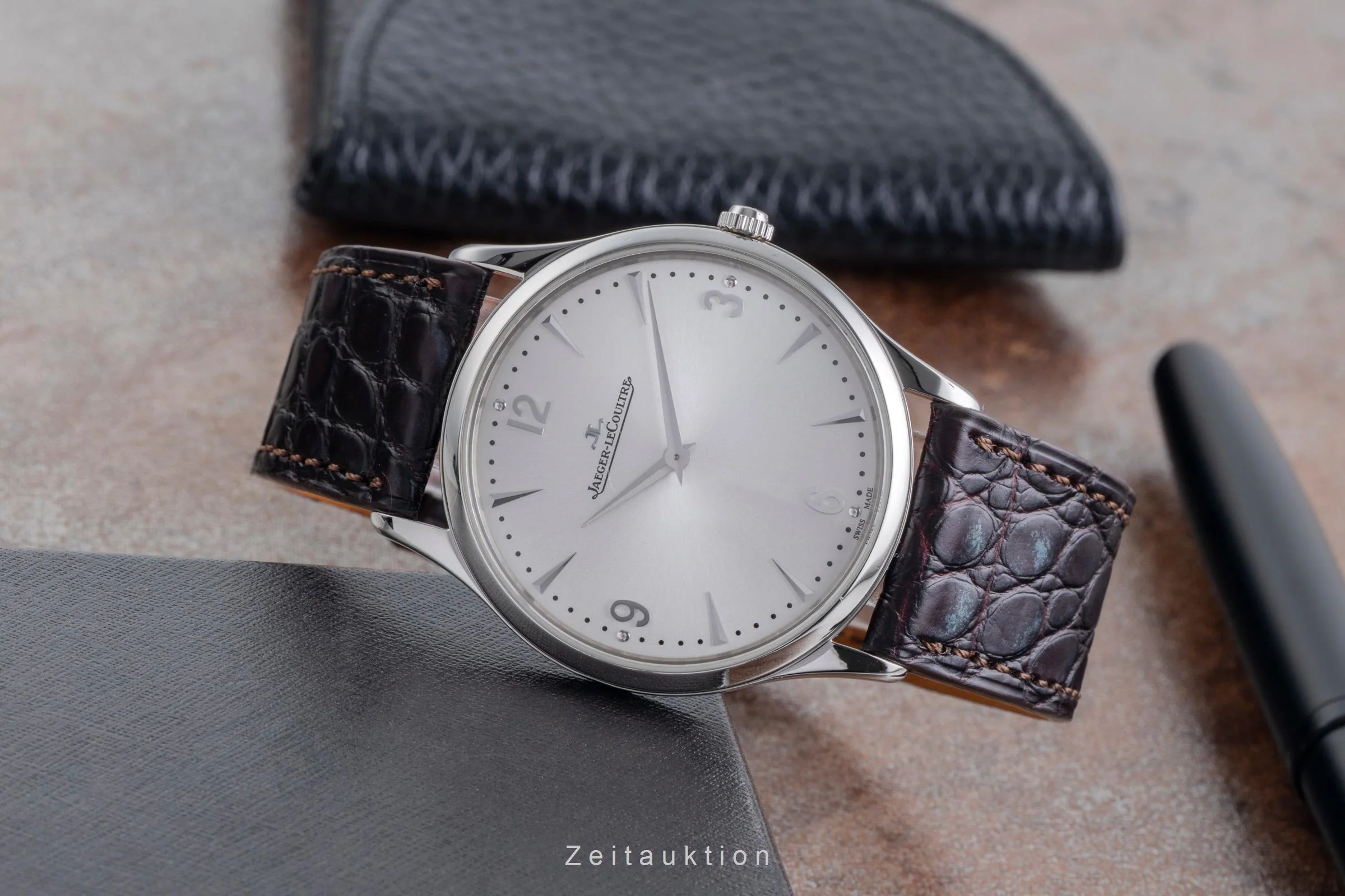Jaeger LeCoultre Master Ultra Thin 38 steel manual winding men's watch Q1348420   172.8.79.S  [2507371] - Image 3