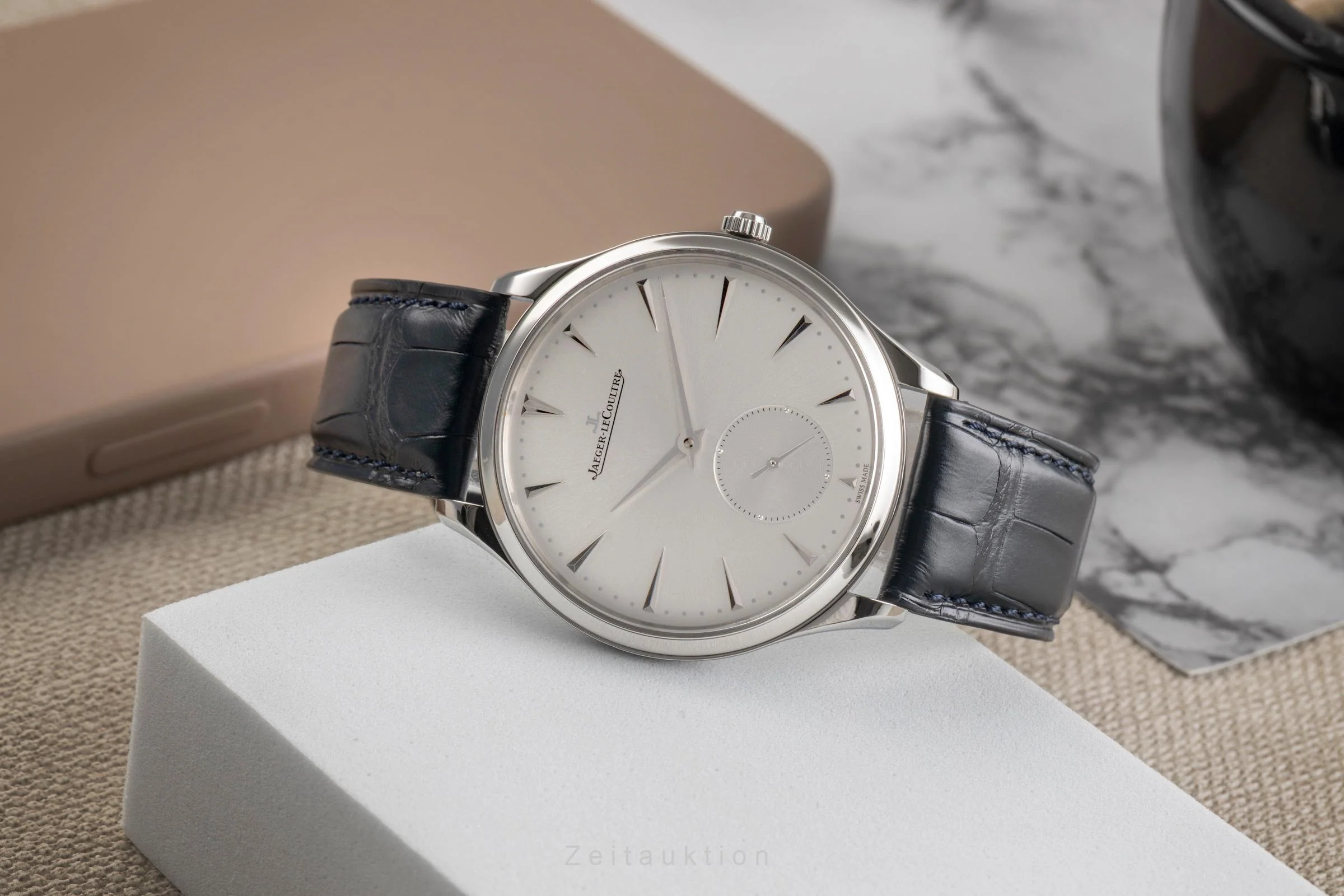 Jaeger LeCoultre Master Ultra Thin steel automatic men's watch Q1278420 171.8.90.S LP: 10300EUR  [2503270] - Image 3
