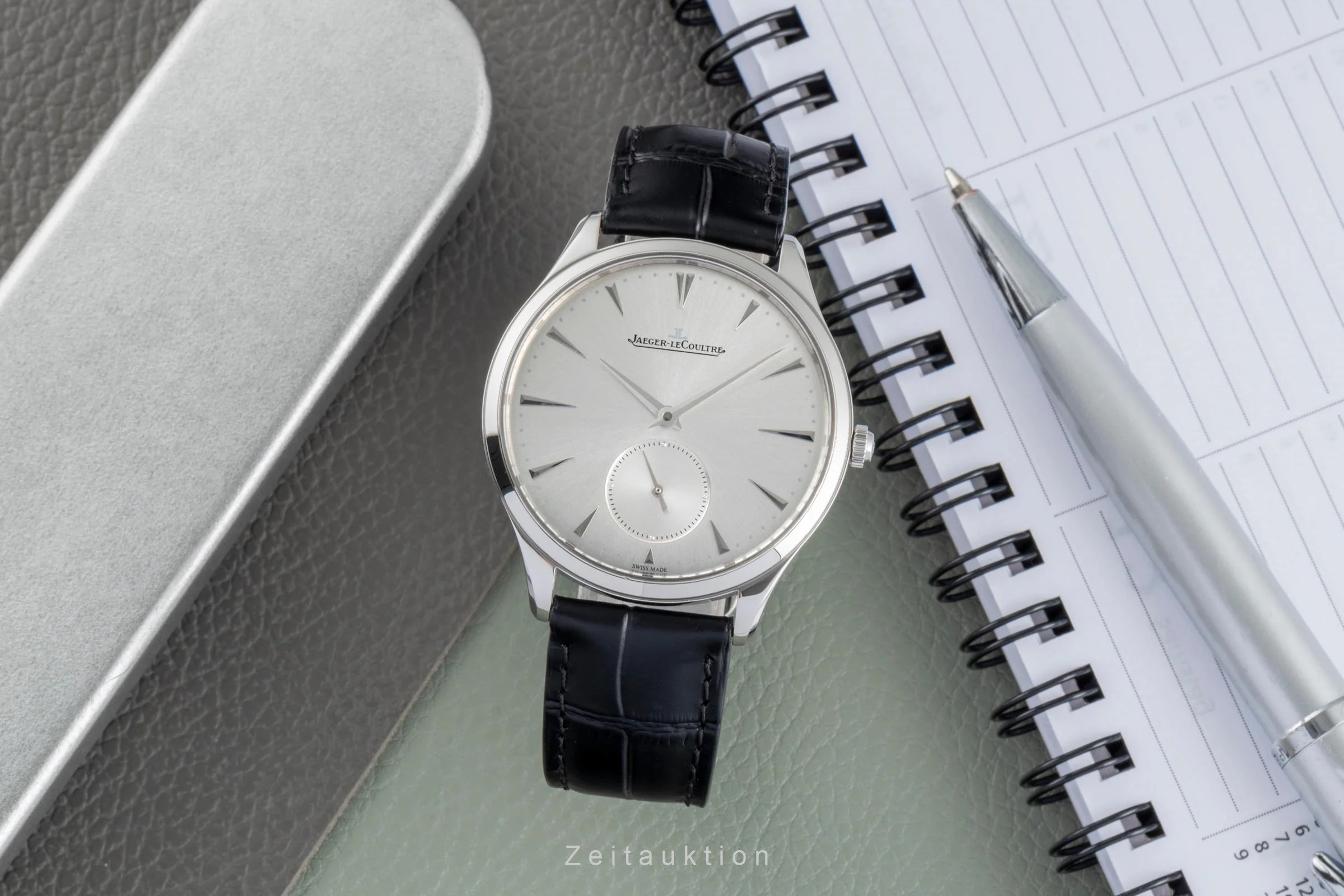 Jaeger LeCoultre Master Ultra Thin steel automatic men's watch Q1278420, 171.8.90.S  [2505906] - Image 4