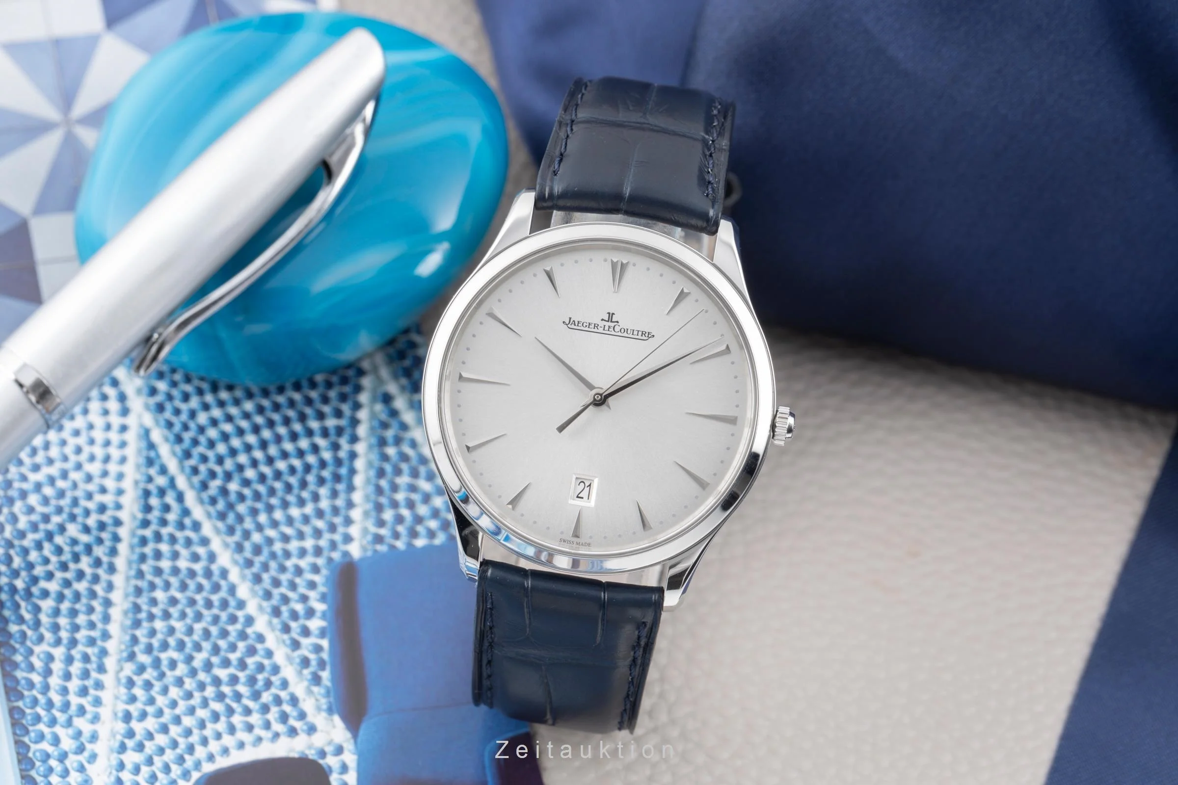 Jaeger LeCoultre Master Ultra Thin steel automatic men's watch Q1288420  , 174.8.37.S  [2506929] - Image 4