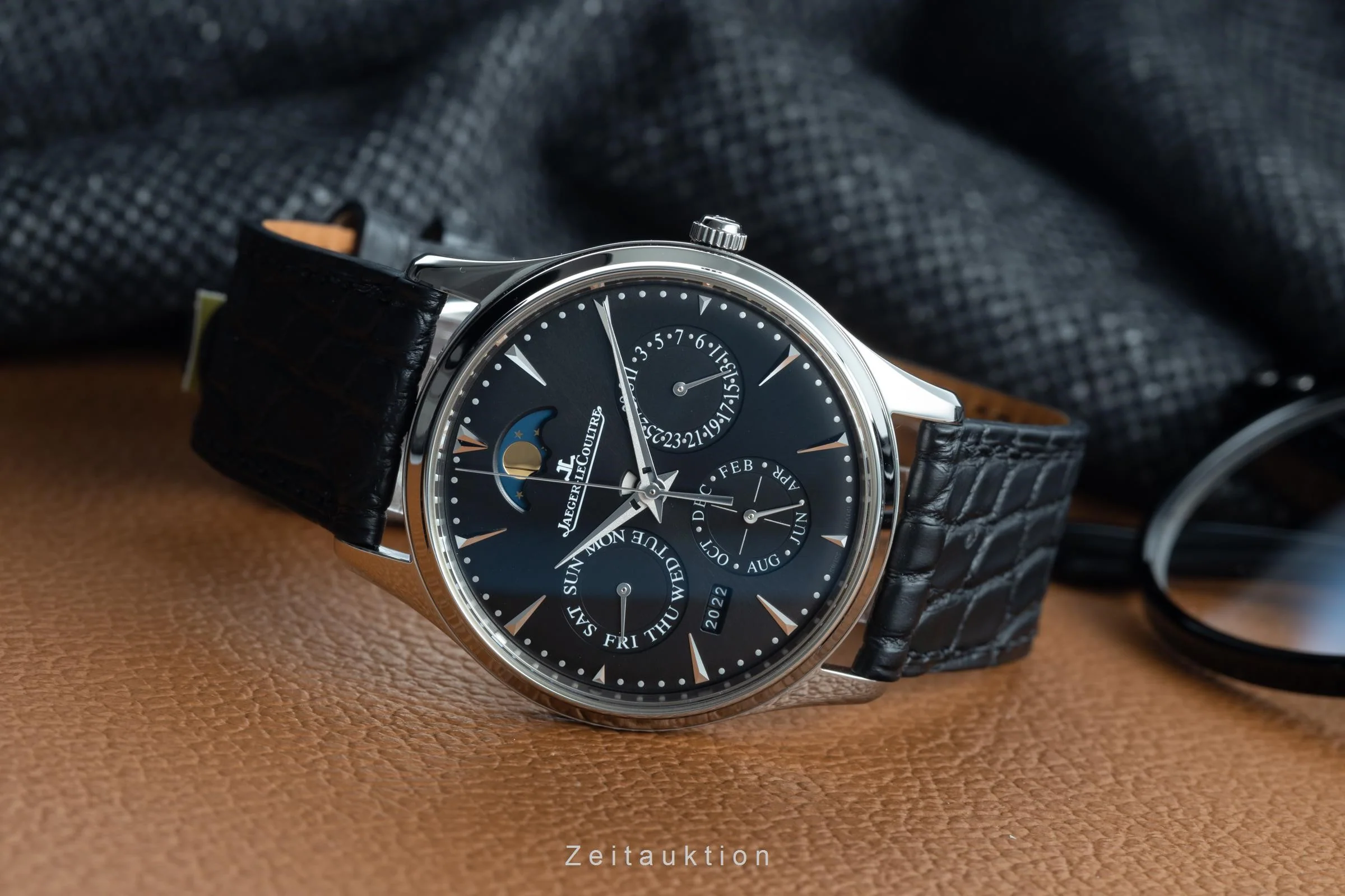 Jaeger LeCoultre Master Ultra Thin steel automatic men's watch Q1308470, 176.8.21.S LP: 27000EUR  [2203264] - Image 2