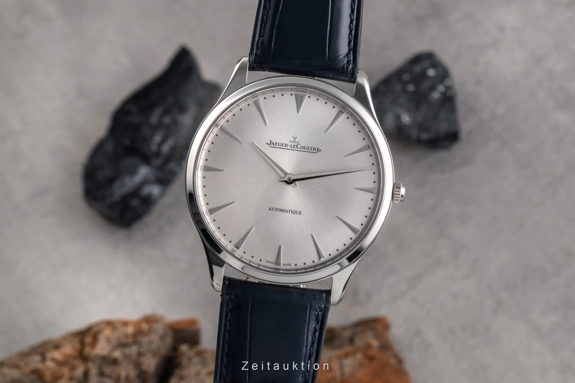 Jaeger LeCoultre Master Ultra Thin steel automatic men's watch Q1338421 ,170.8.37  [2503195] - Image 2
