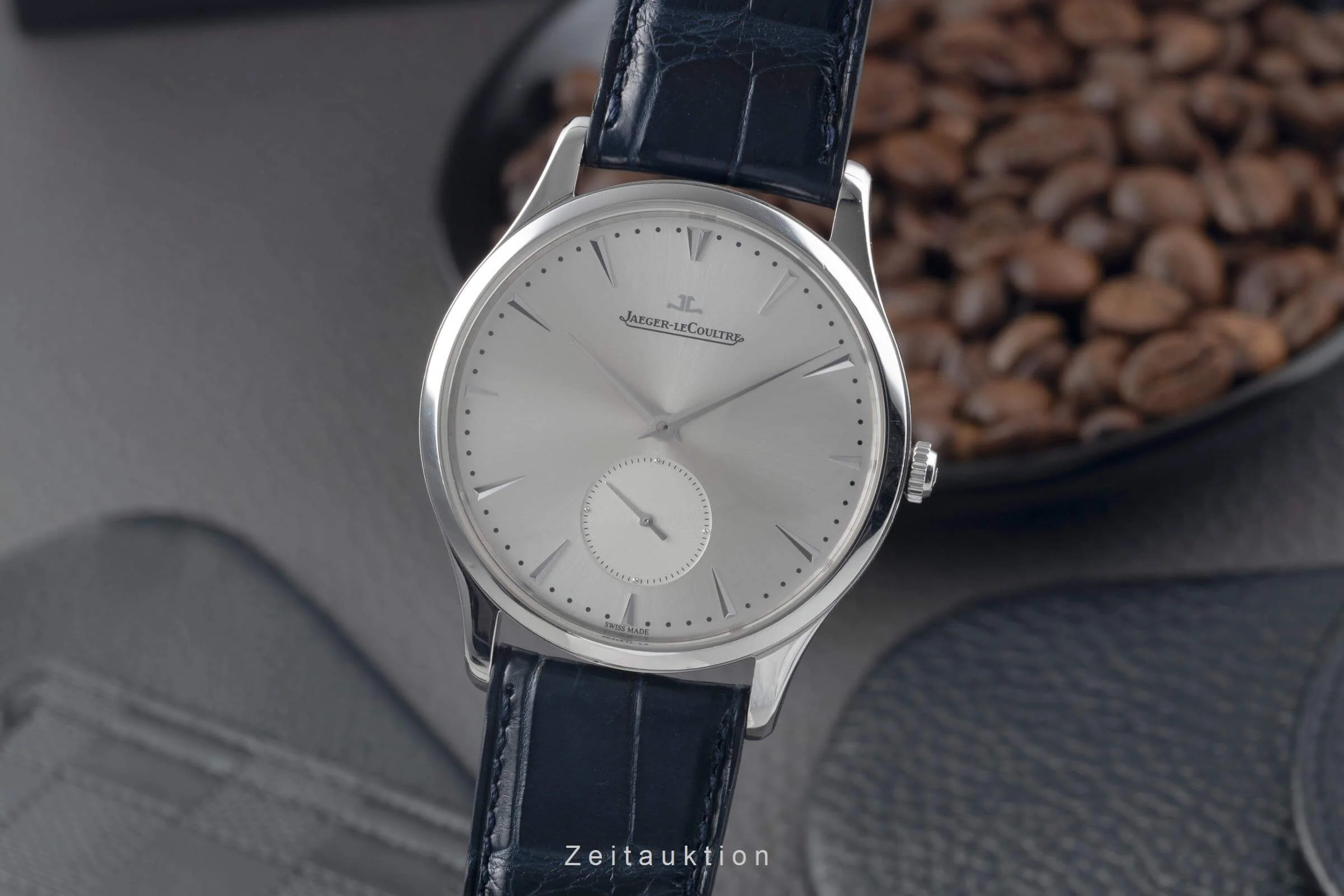 Jaeger LeCoultre Master Ultra Thin steel automatic men's watch Q1358420  174.8.90.S LP: 10300EUR  [2500797] - Image 2