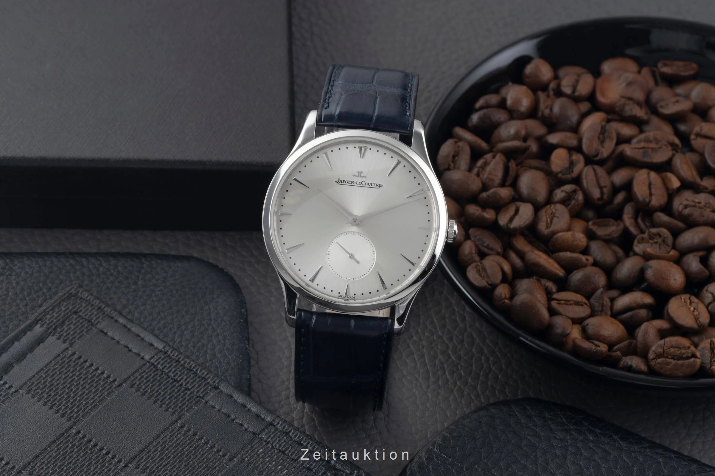 Jaeger LeCoultre Master Ultra Thin steel automatic men's watch Q1358420  174.8.90.S LP: 10300EUR  [2500797] - Image 4