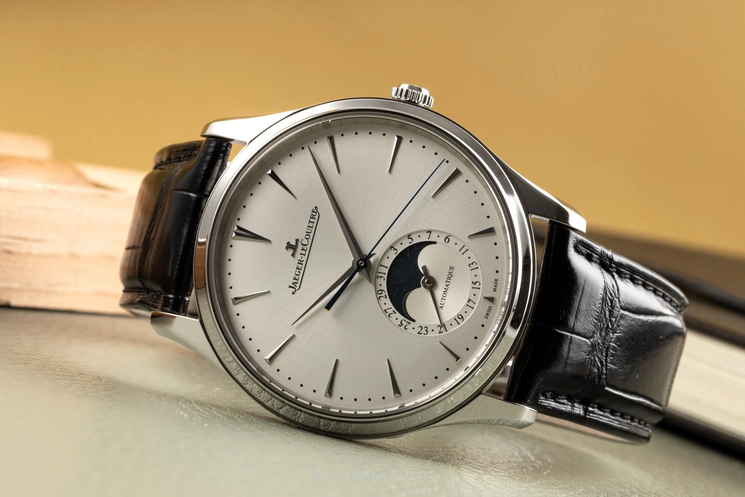 Jaeger LeCoultre Master Ultra Thin steel automatic men's watch Q1368430  109.8.A5.S LP: 12800EUR  [2305764] - Image 2