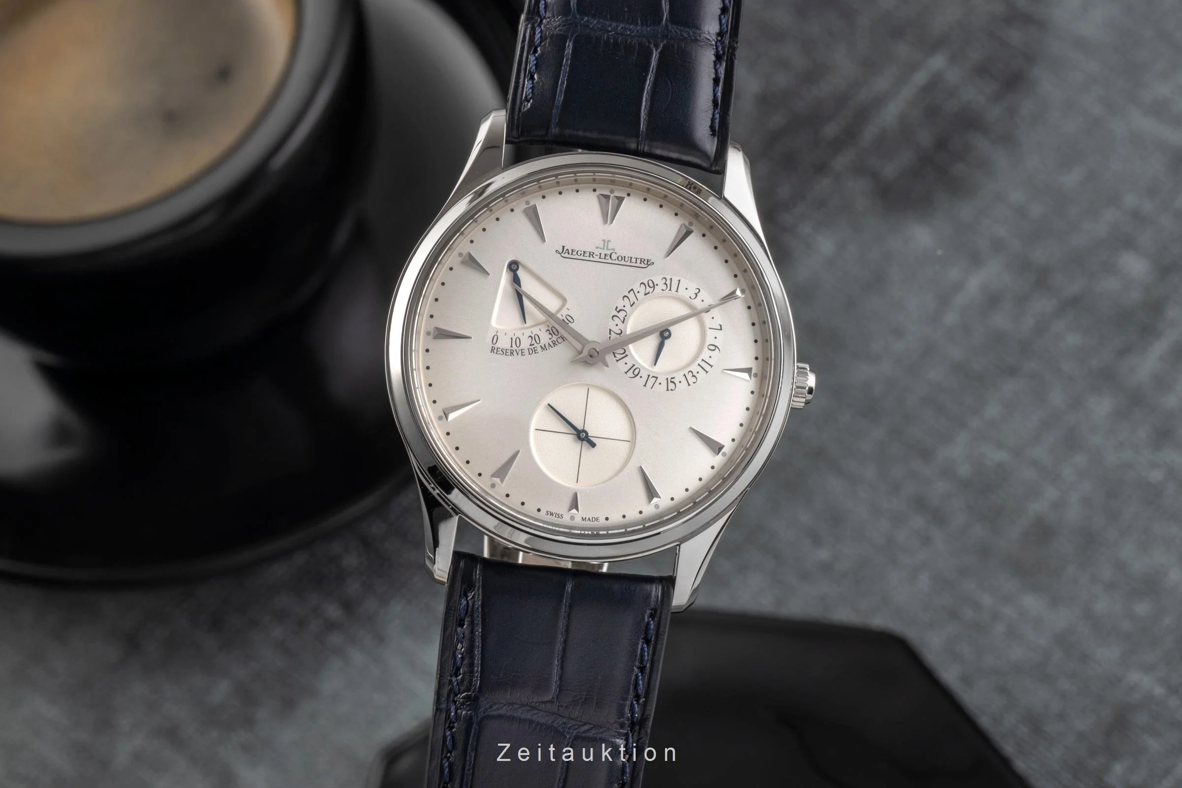 Jaeger LeCoultre Master Ultra Thin steel automatic men's watch Q1378420  176.8.38.S LP: 10800EUR  [2502636] - Image 2