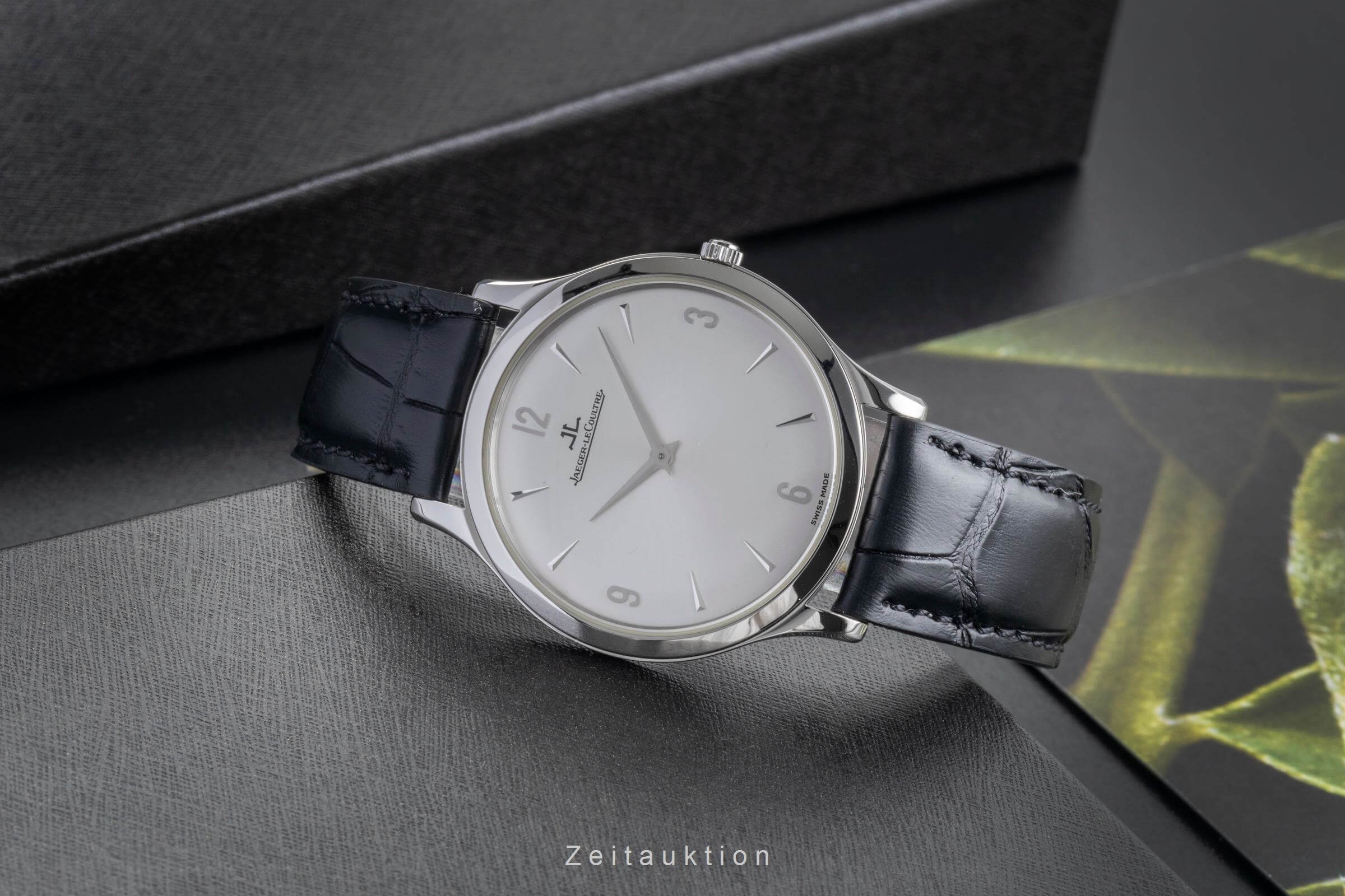 Jaeger LeCoultre Master Ultra Thin steel manual winding men's watch Q1458520 ,  145.8.79  [2501394] - Image 3