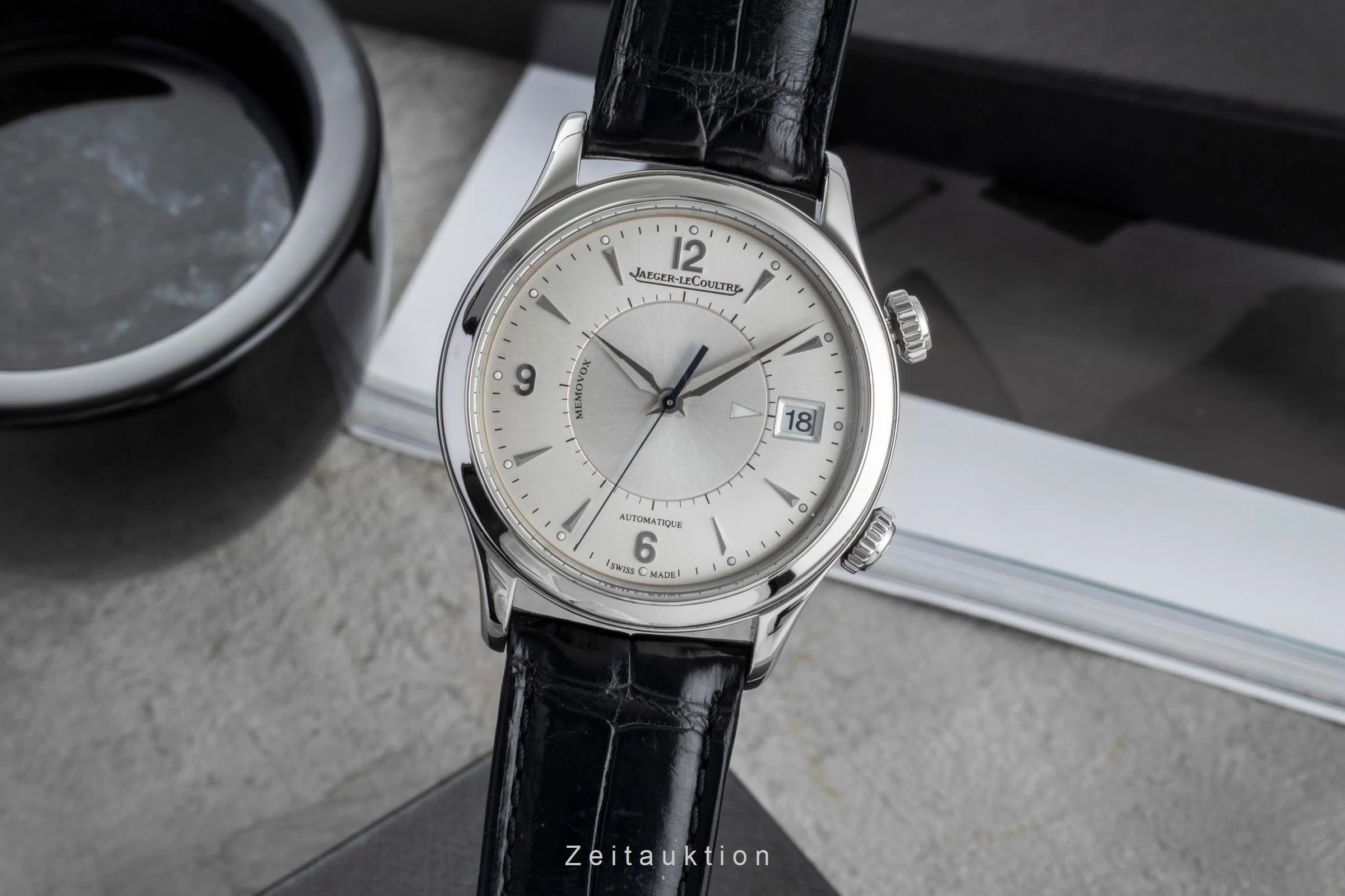 Jaeger LeCoultre Memovox steel automatic men's watch Q1418430 , 174.8.96  [2506928] - Image 2