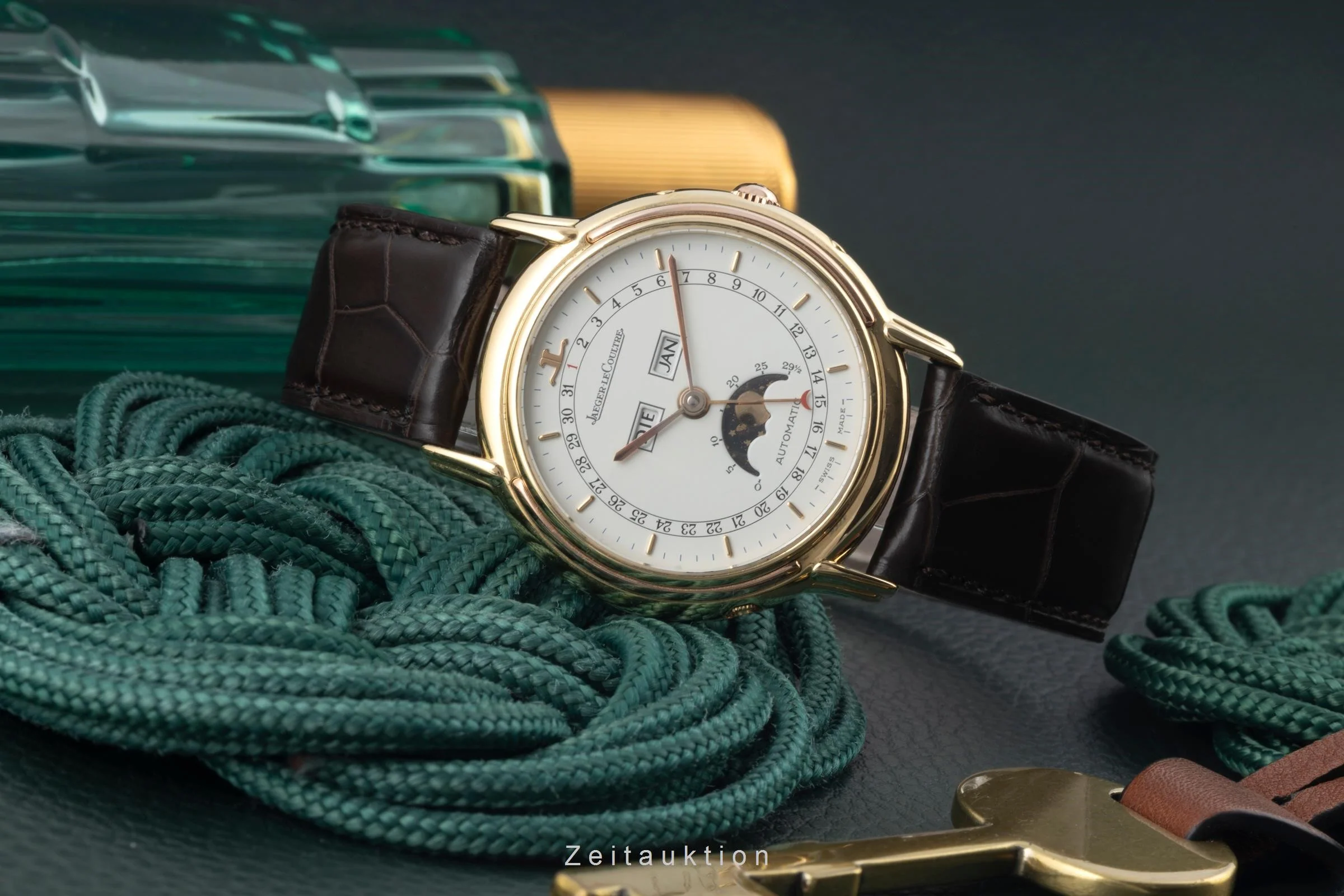 Jaeger LeCoultre Odysseus 18 ct gold automatic men's watch 166.7.84  [2305767] - Image 2