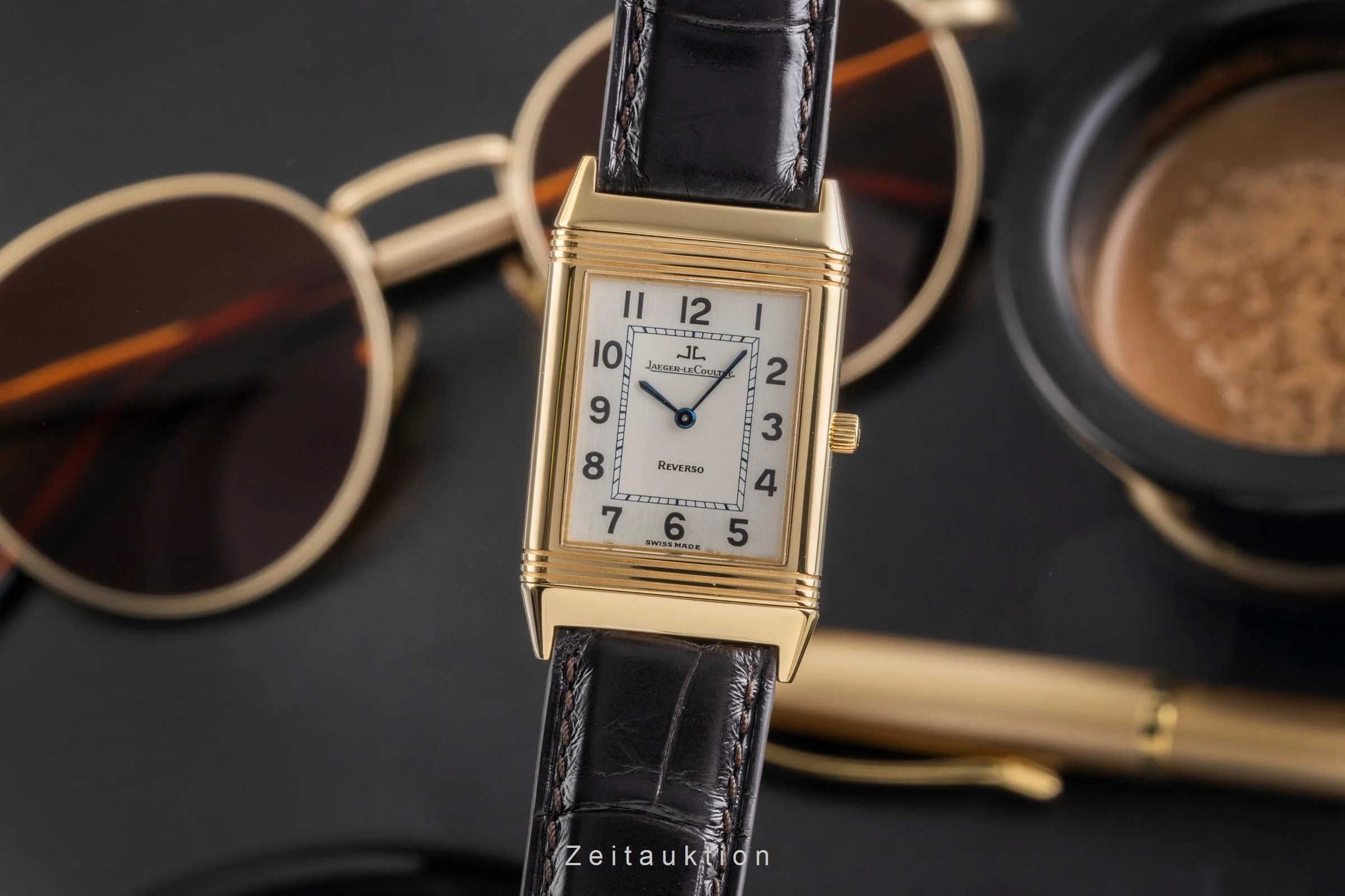 Jaeger LeCoultre Reverso 18 ct gold manual winding men's watch 250.1.86 LP: 16900EUR  [2503310] - Image 2