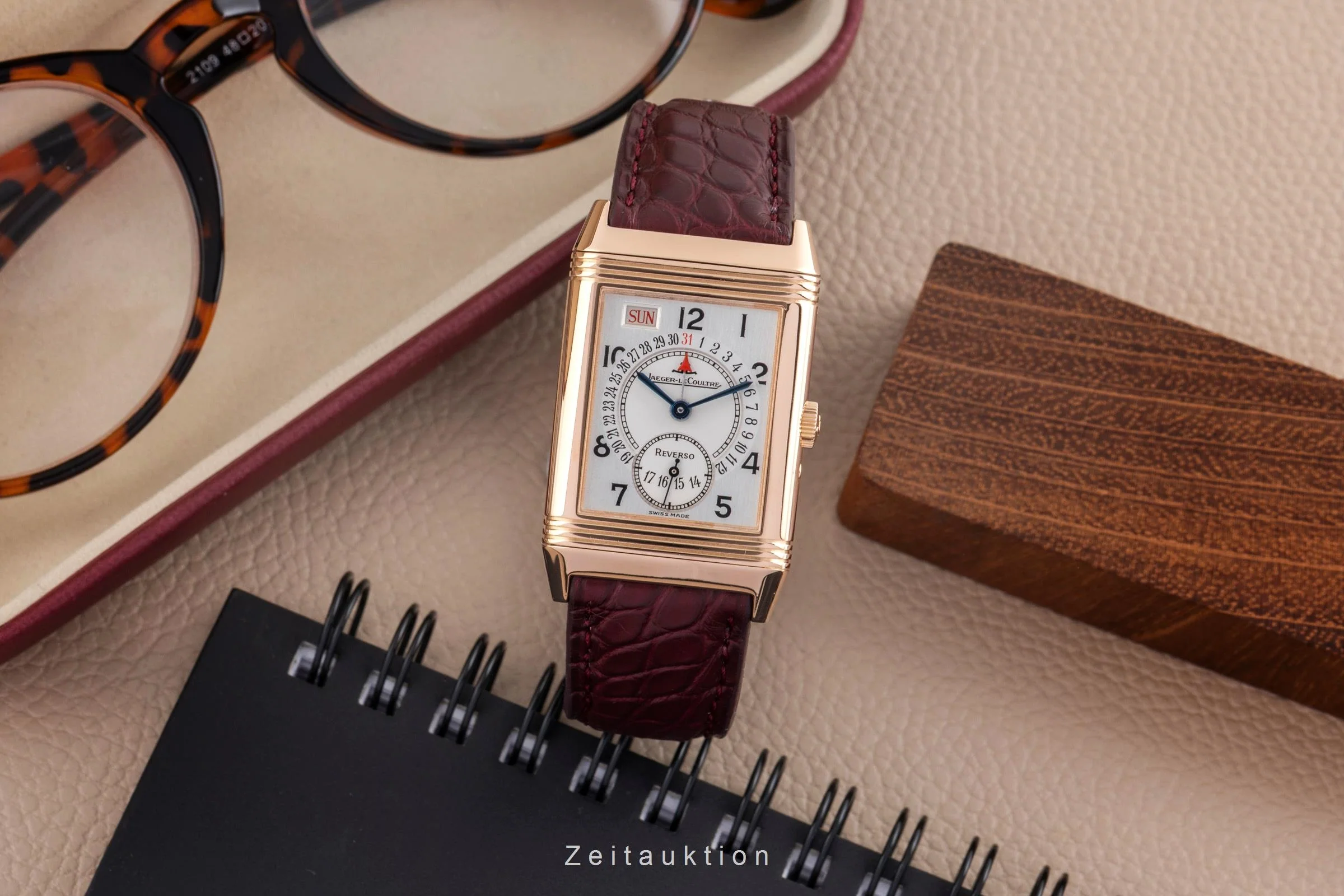 Jaeger LeCoultre Reverso 18 ct gold manual winding men's watch 270.2.36  [2502747] - Image 4