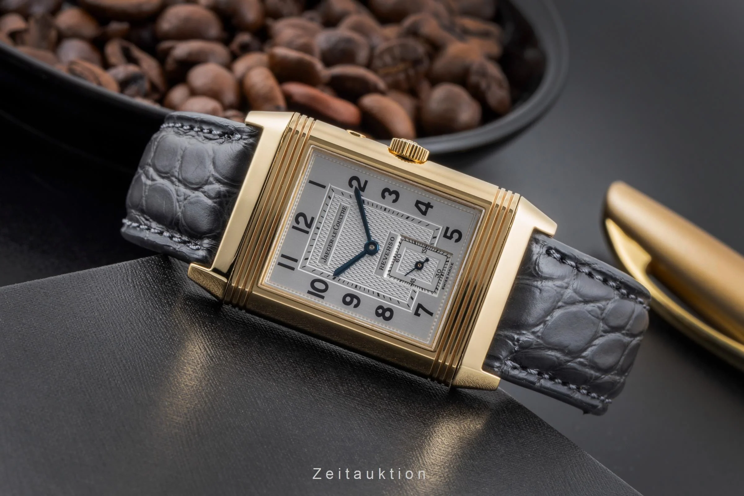 Jaeger LeCoultre Reverso 18 ct gold manual winding men's watch Q2711120  ,270.1.54  [2506716] - Image 3