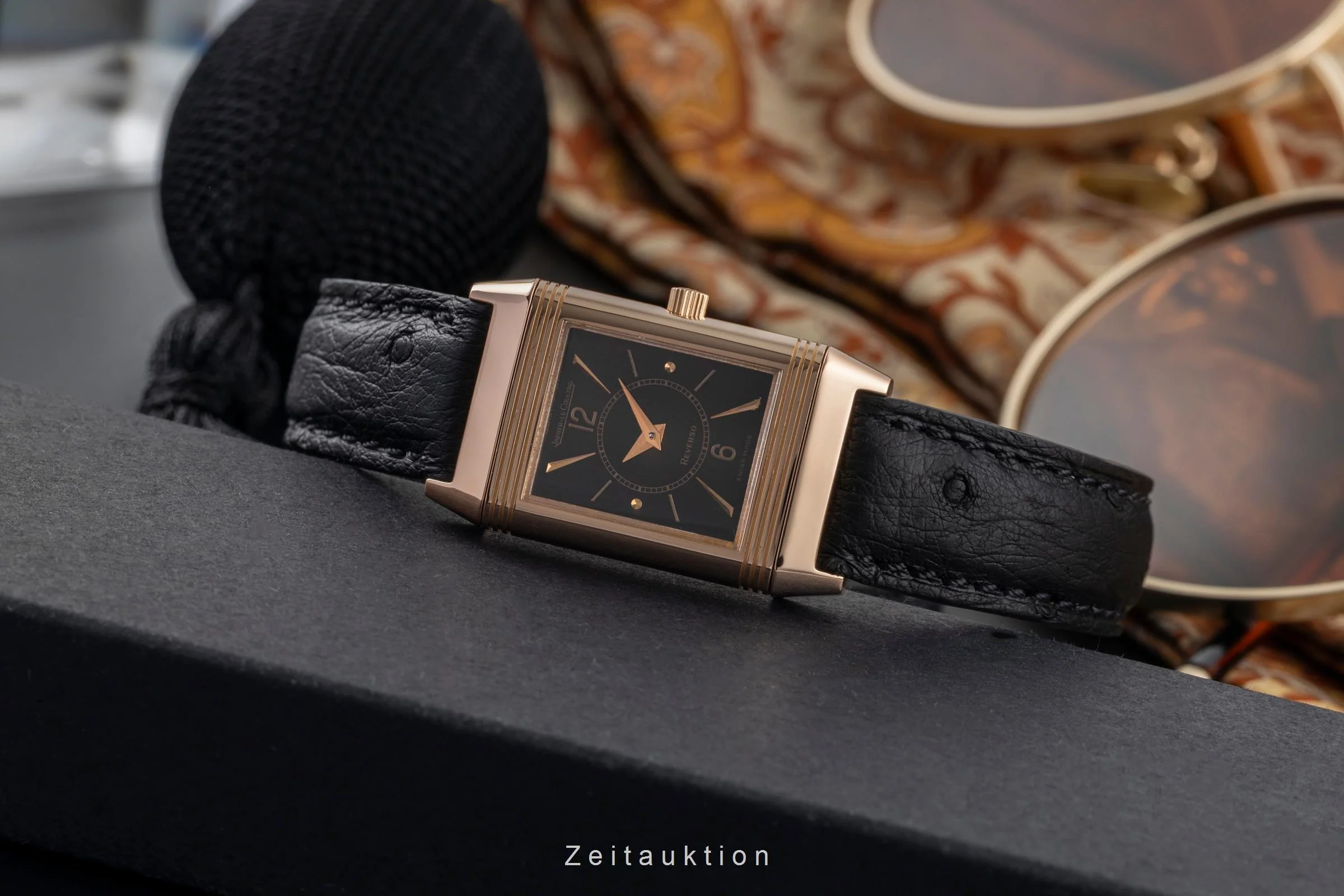 Jaeger LeCoultre Reverso 18 ct gold manual winding women's watch 260.2.86  [2502620] - Image 3