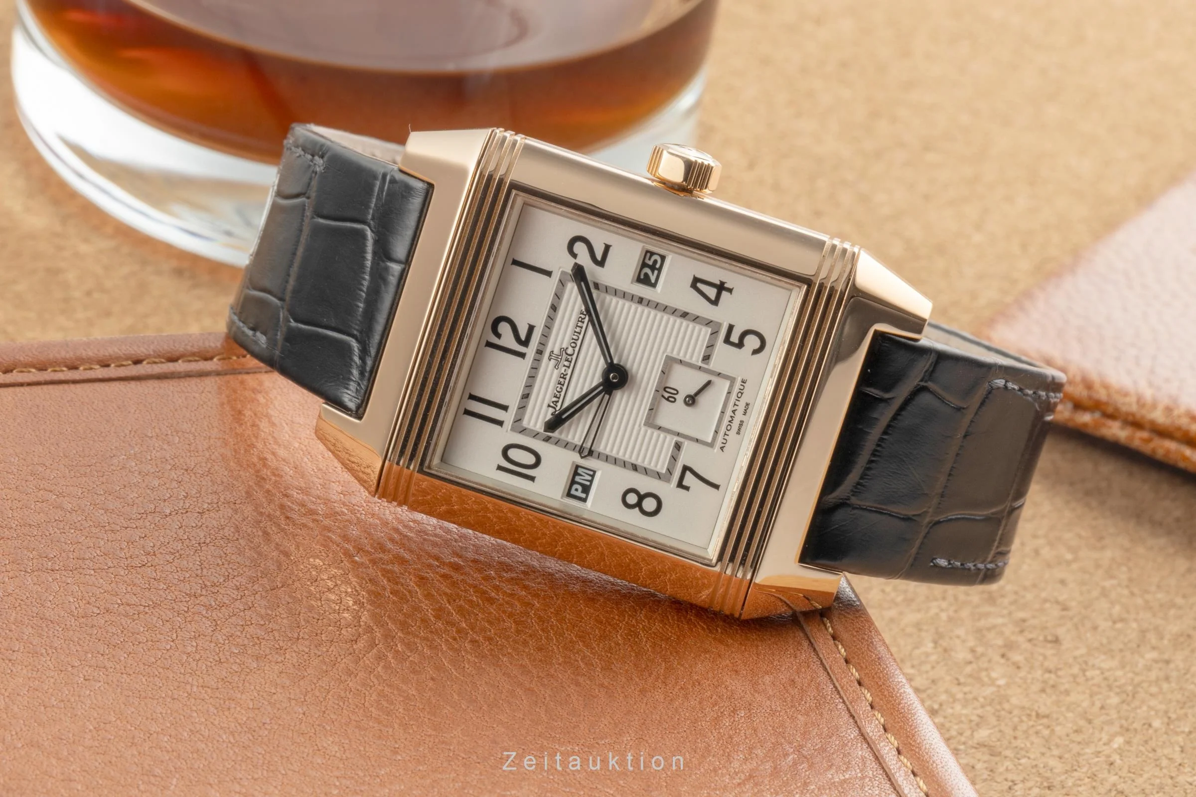 Jaeger LeCoultre Reverso 18 ct red gold automatic men's watch Q7002420  230.2.77  [2504669] - Image 3